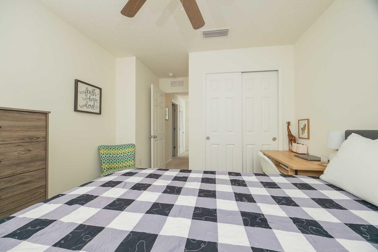 Image 36 of 66 For 86 Silver Fern Dr
