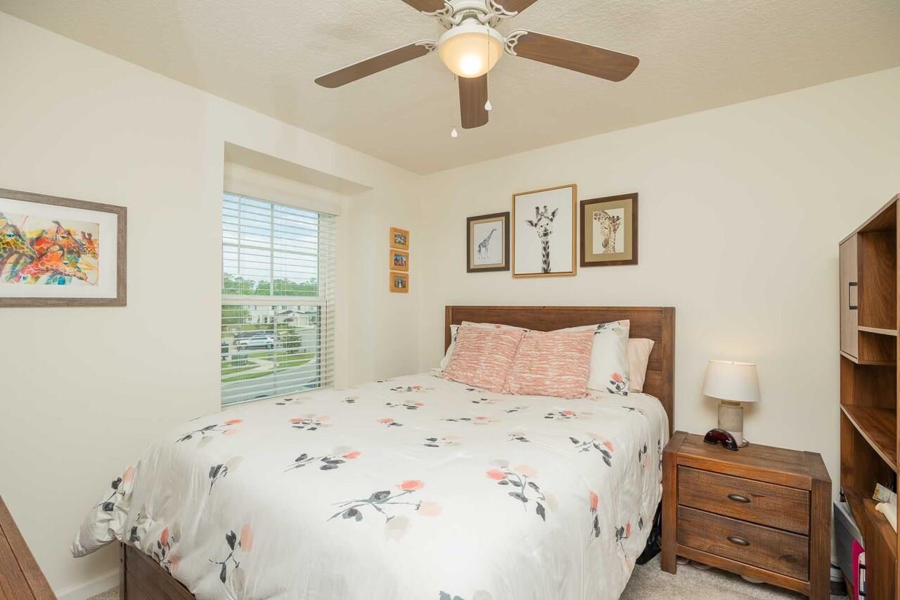 Image 38 of 66 For 86 Silver Fern Dr