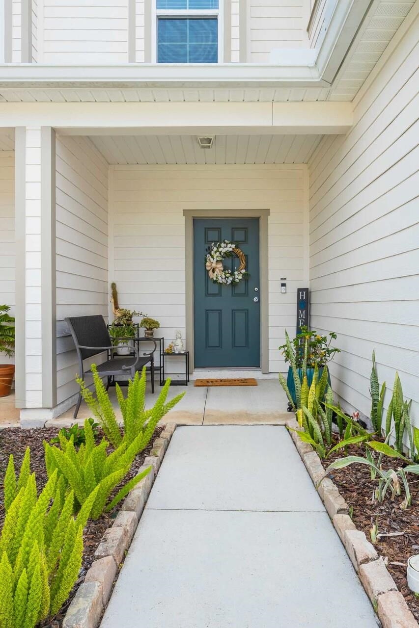Image 7 of 66 For 86 Silver Fern Dr