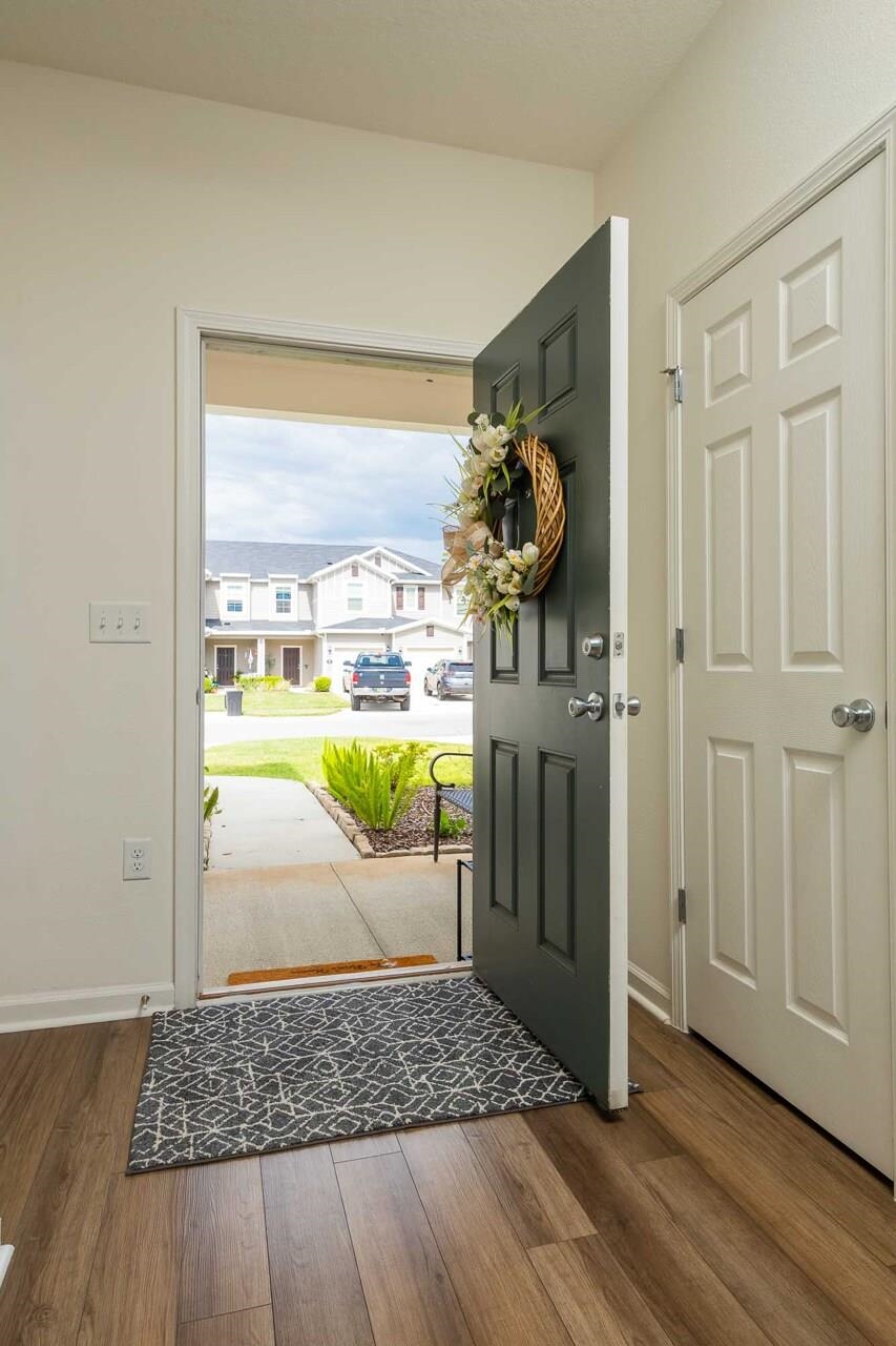 Image 9 of 66 For 86 Silver Fern Dr