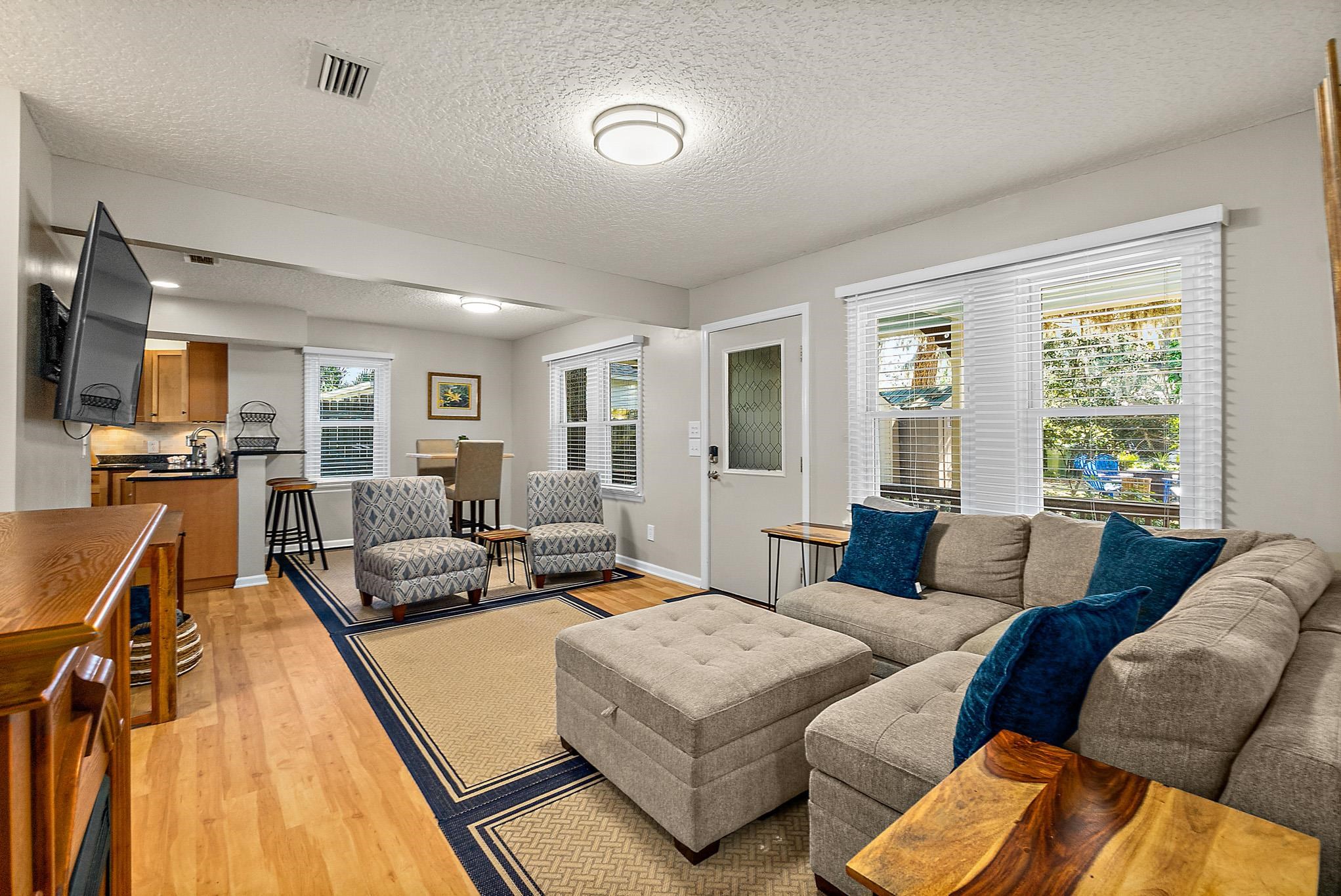 Image 12 of 59 For 12 Sylvan Dr