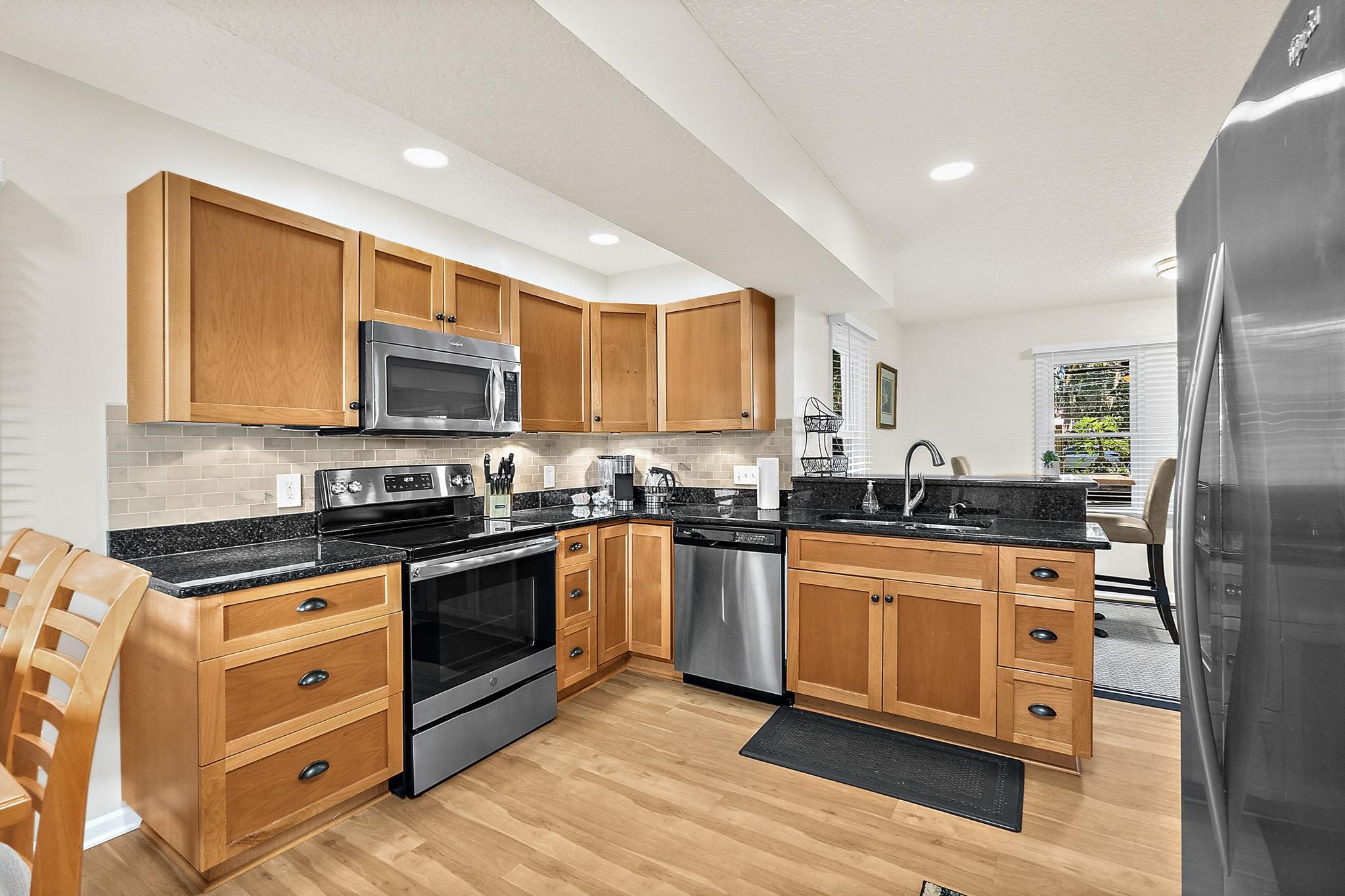 Image 17 of 59 For 12 Sylvan Dr