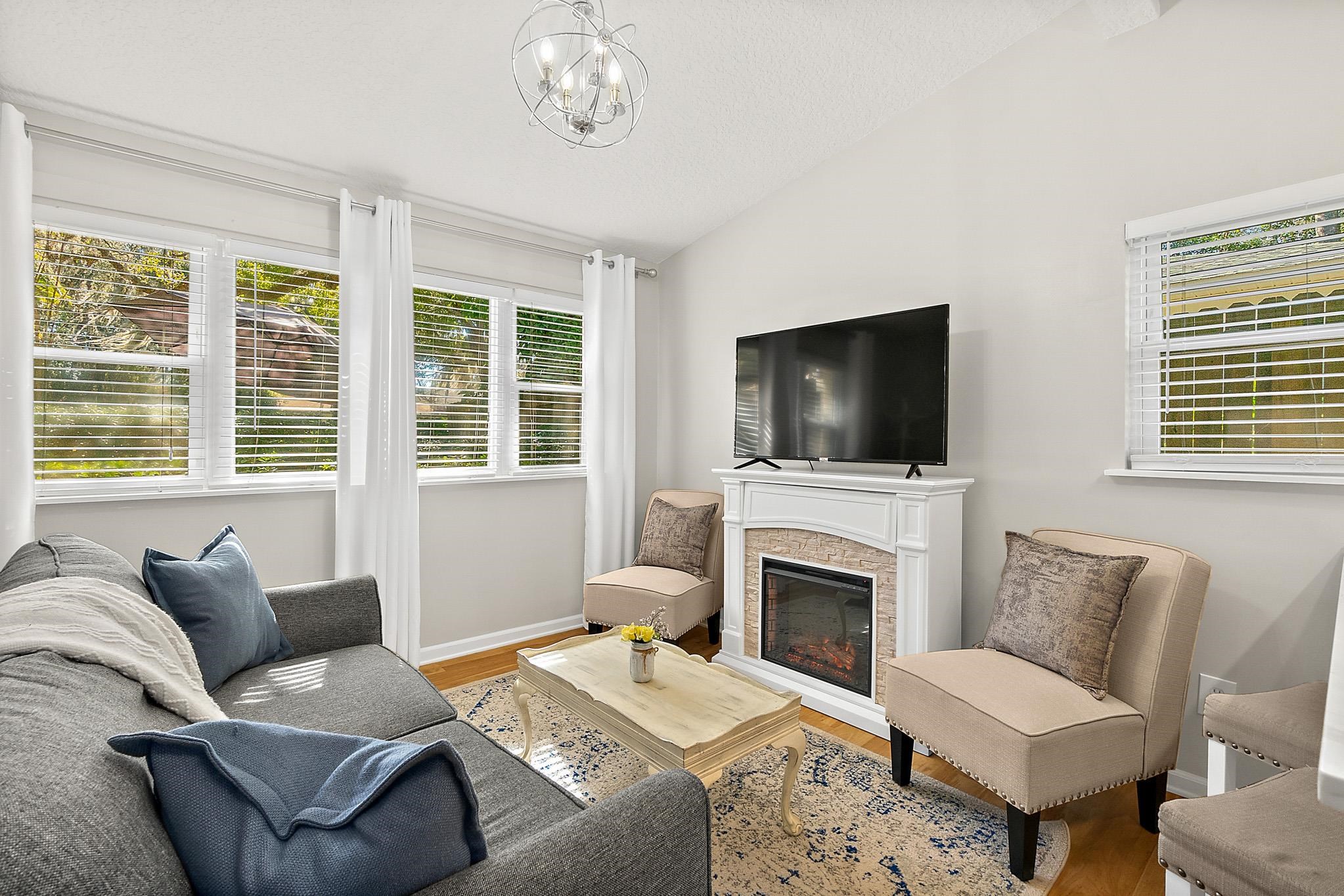 Image 41 of 59 For 12 Sylvan Dr