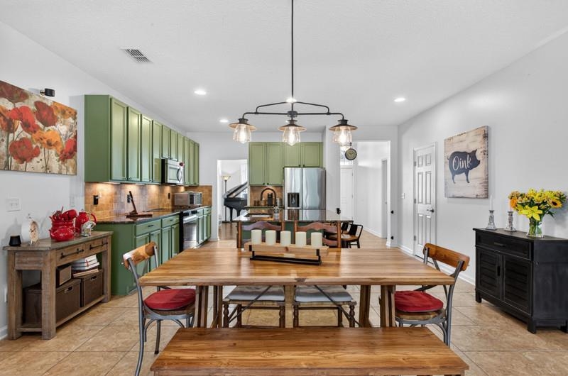 Image 7 of 18 For 123 Frontera Dr