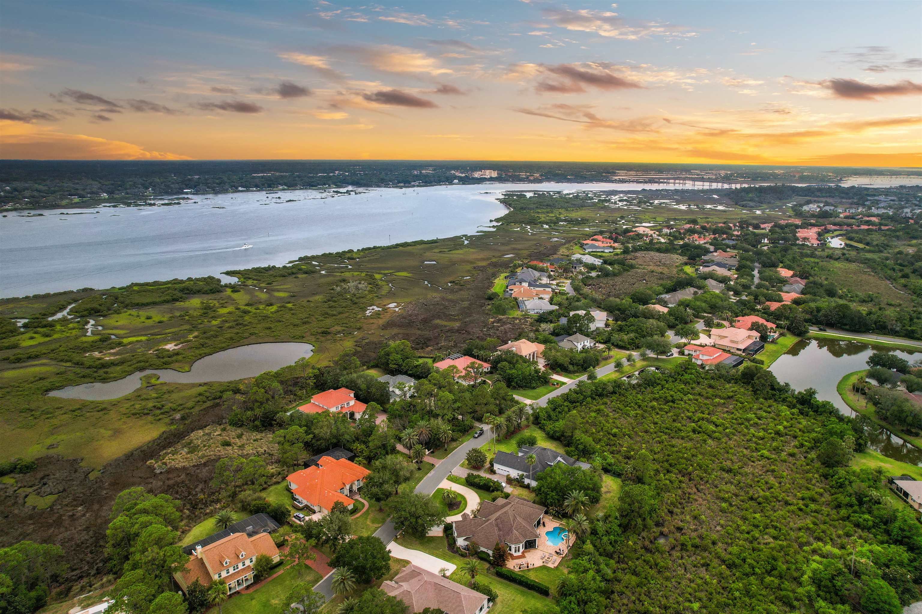 Image 51 of 53 For 220 Fiddlers Point Dr