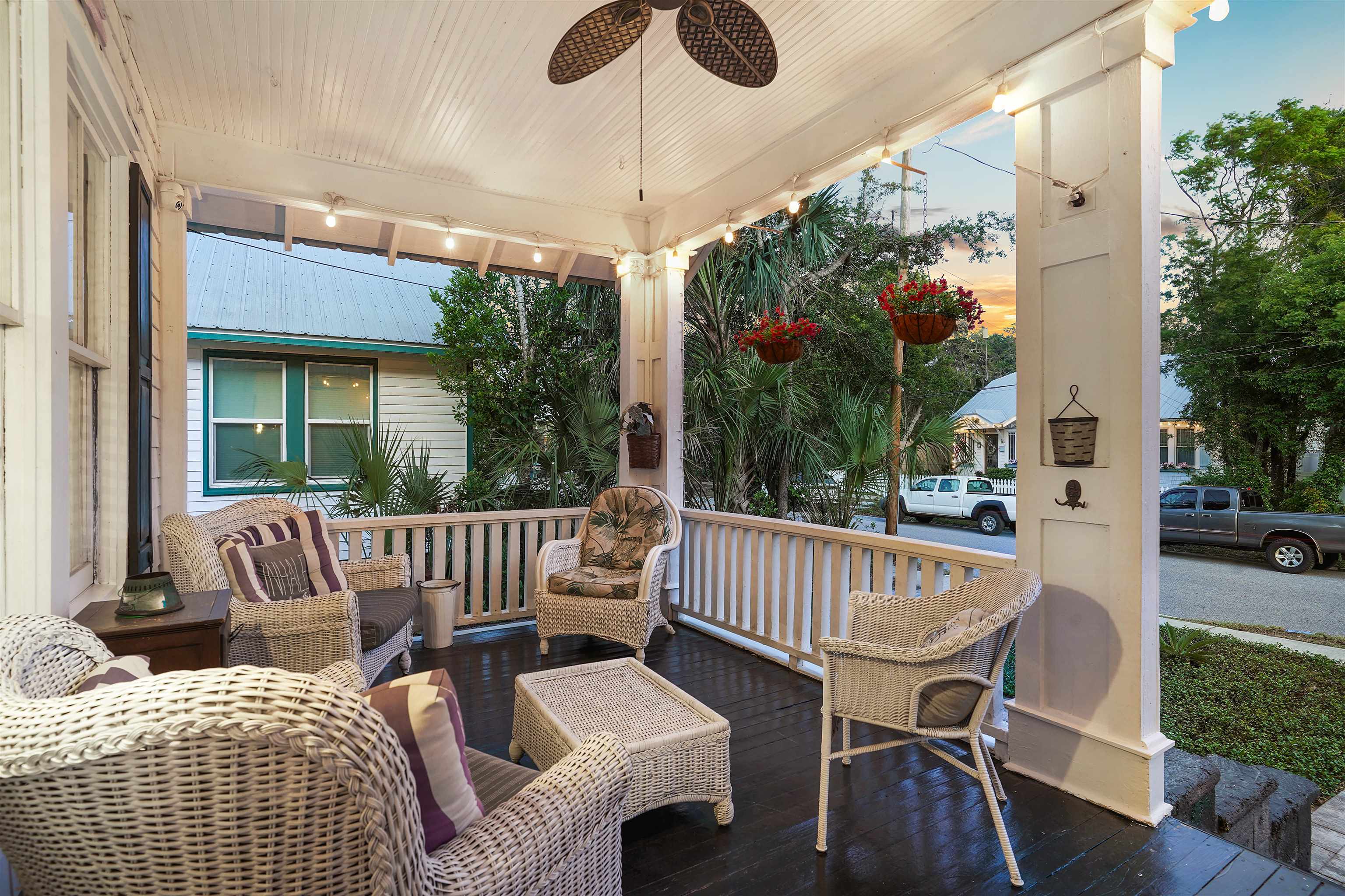 Image 6 of 36 For 42 Rohde Ave