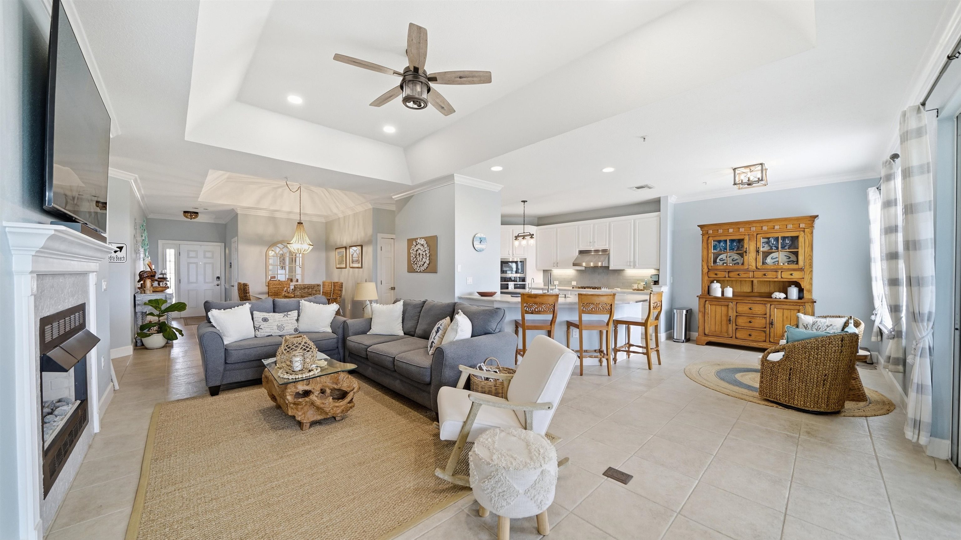 Image 10 of 63 For 415 Ocean Grande Dr N 302
