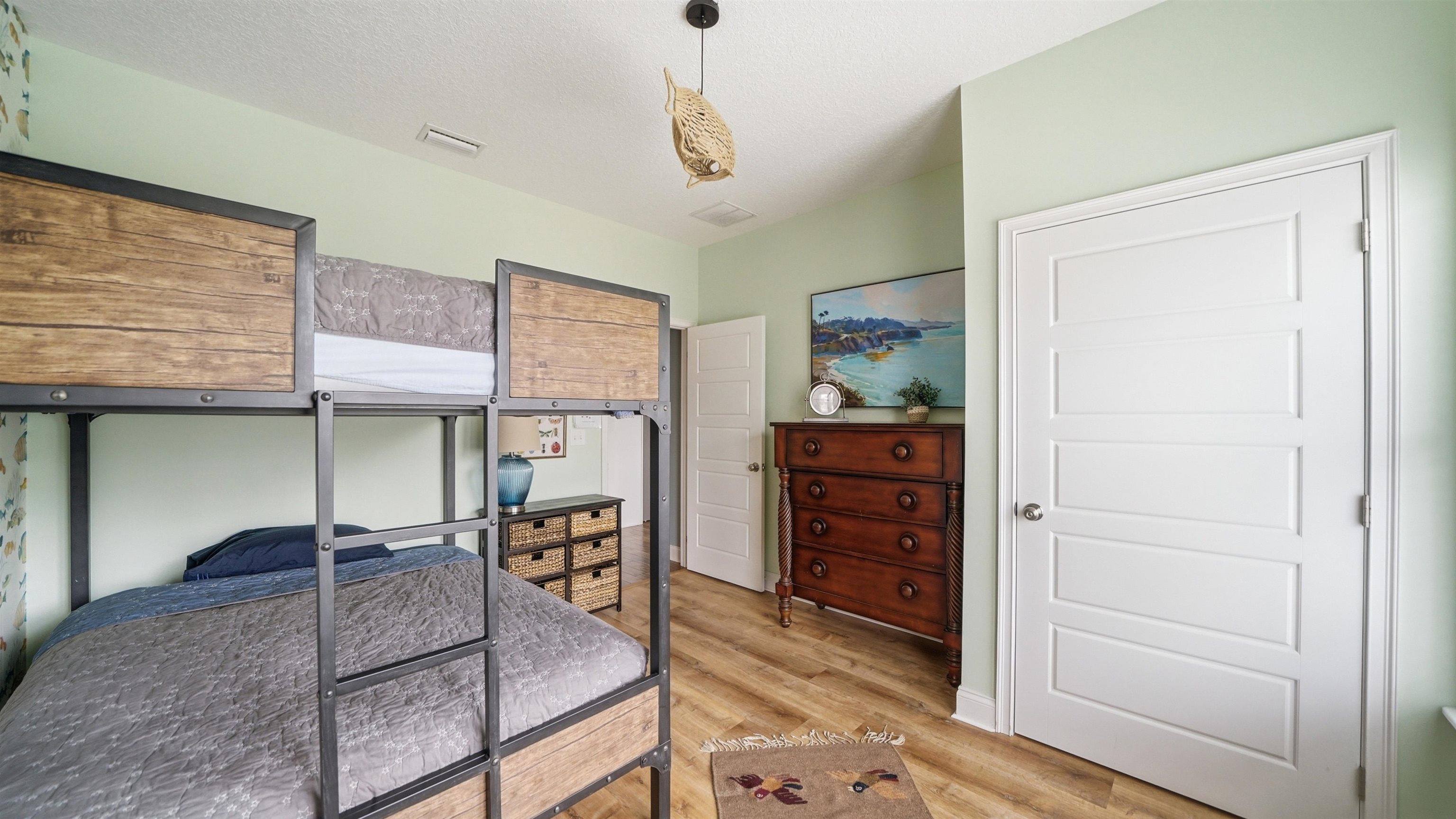Image 22 of 94 For 251 Riberia St