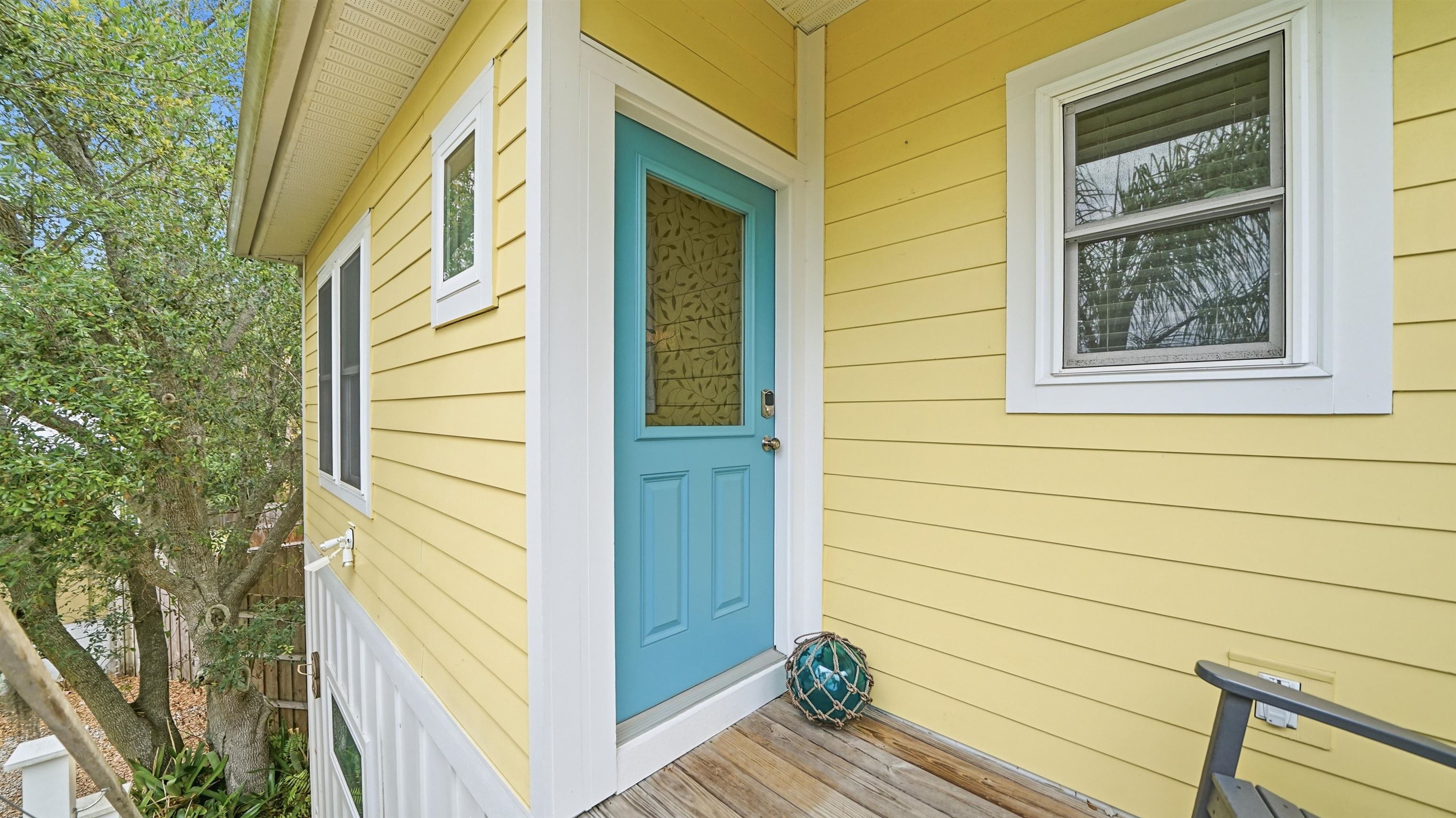 Image 35 of 94 For 251 Riberia St