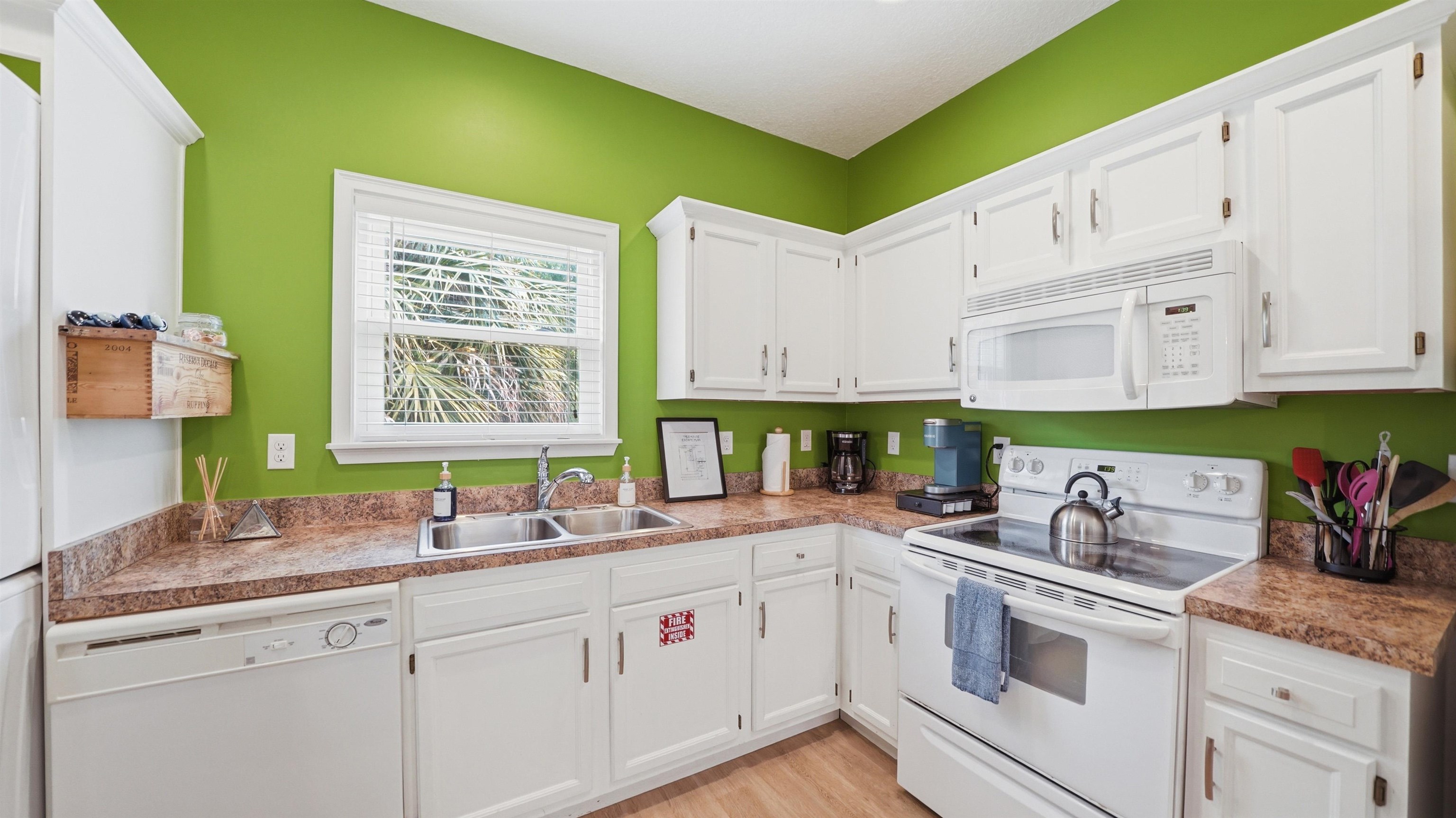 Image 44 of 94 For 251 Riberia St