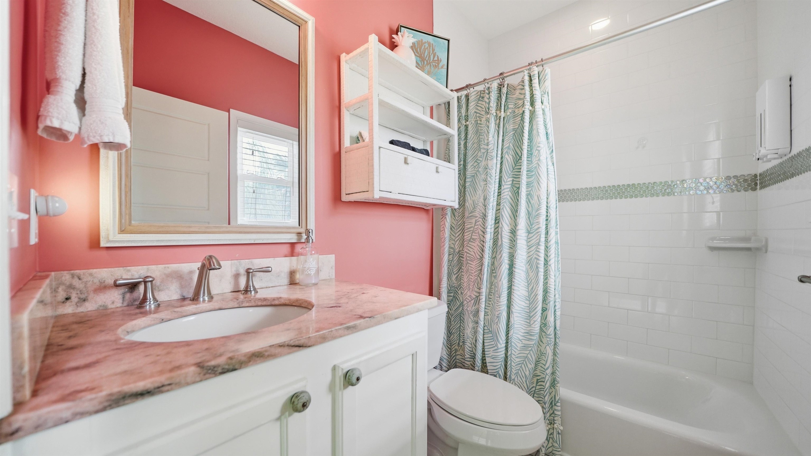 Image 50 of 94 For 251 Riberia St
