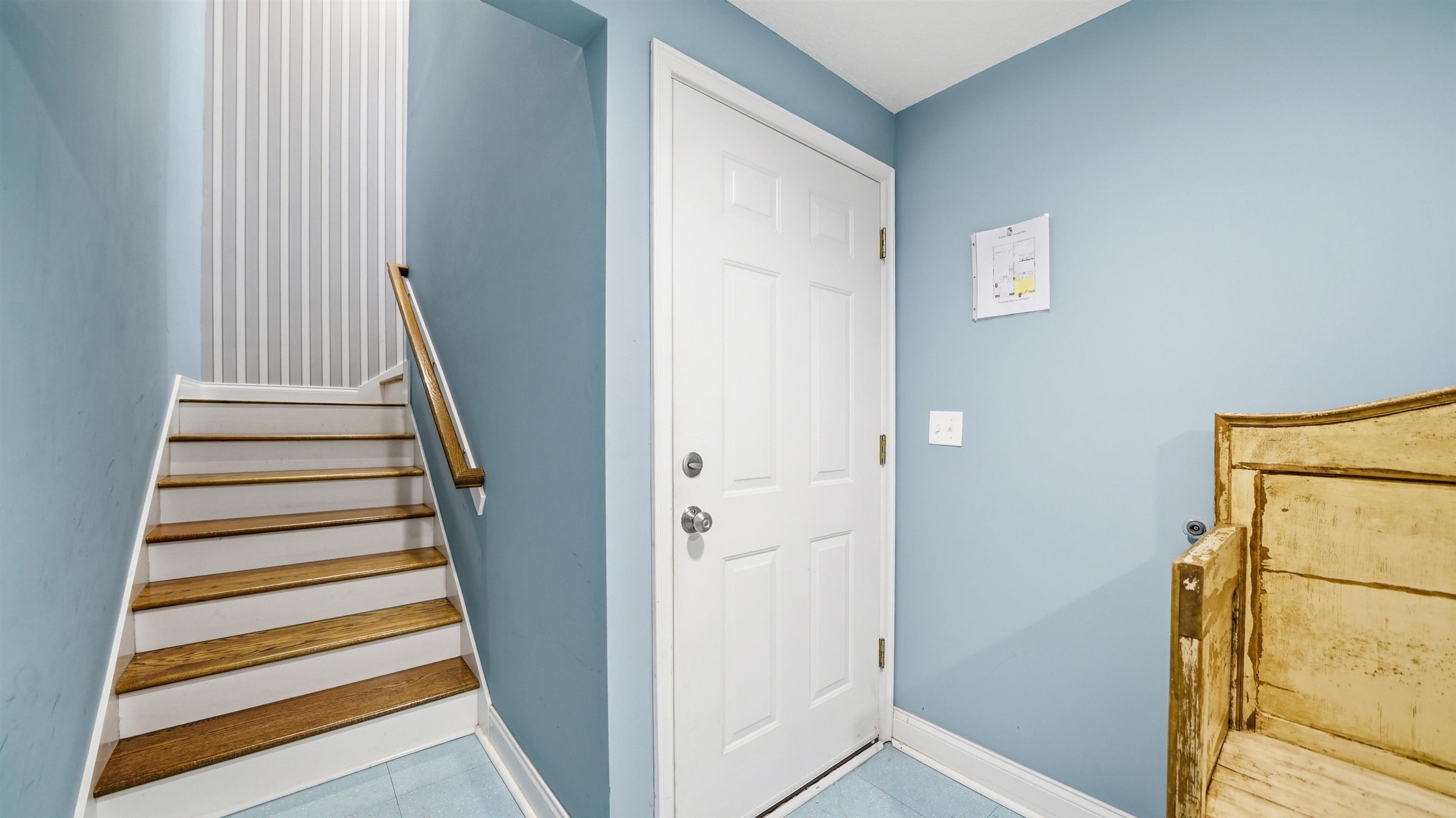 Image 7 of 94 For 251 Riberia St