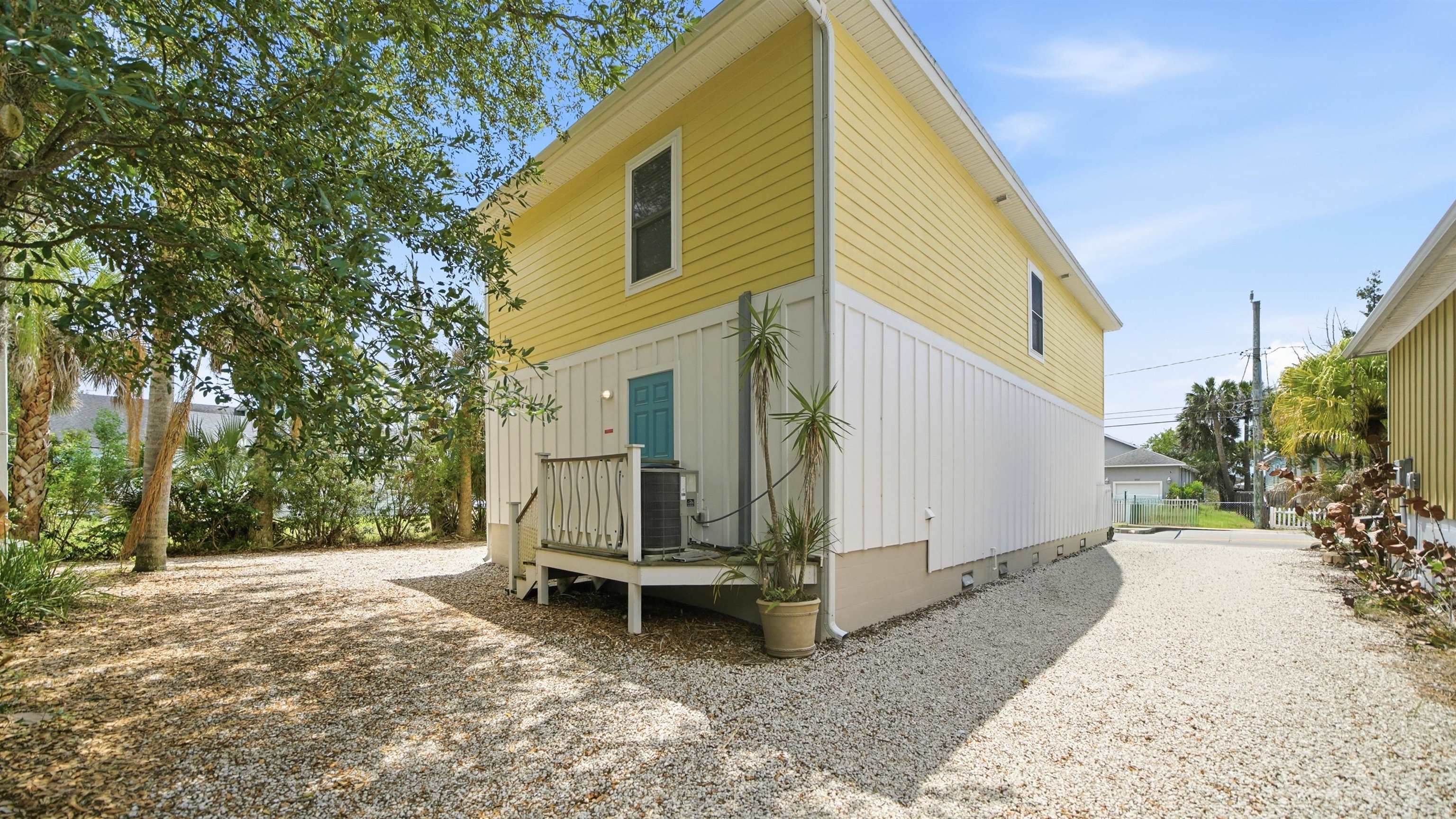 Image 82 of 94 For 251 Riberia St