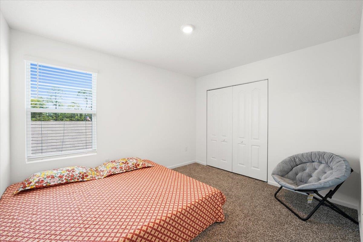 Image 27 of 51 For 81 Ashbrook St