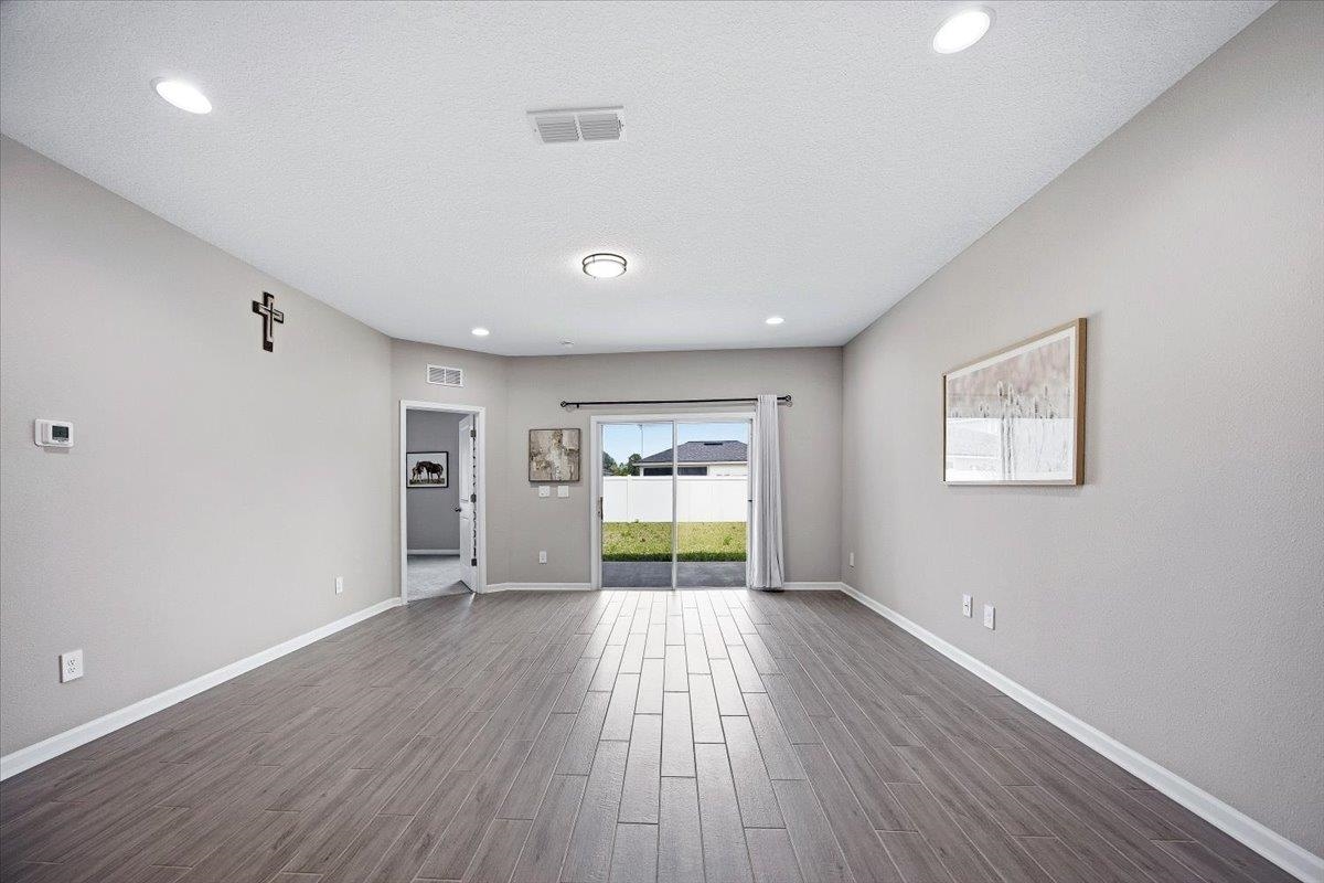 Image 6 of 27 For 68 Posadas Ln
