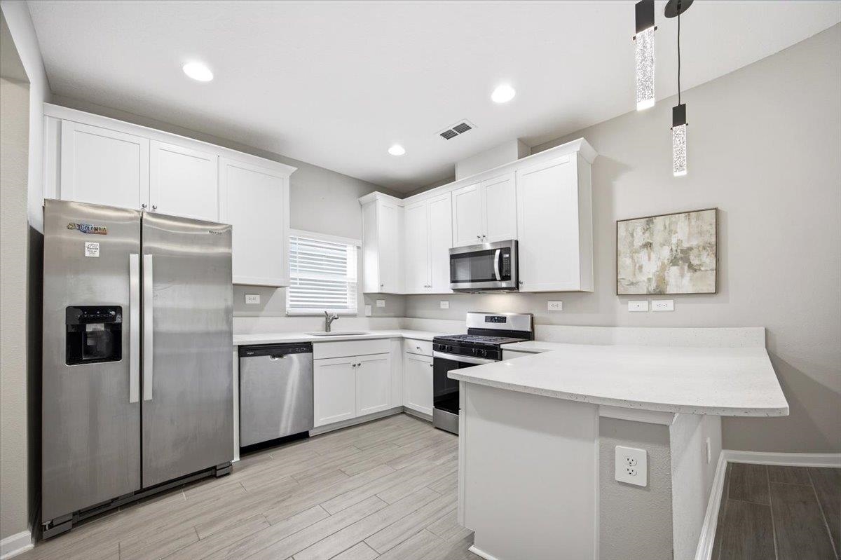 Image 7 of 27 For 68 Posadas Ln