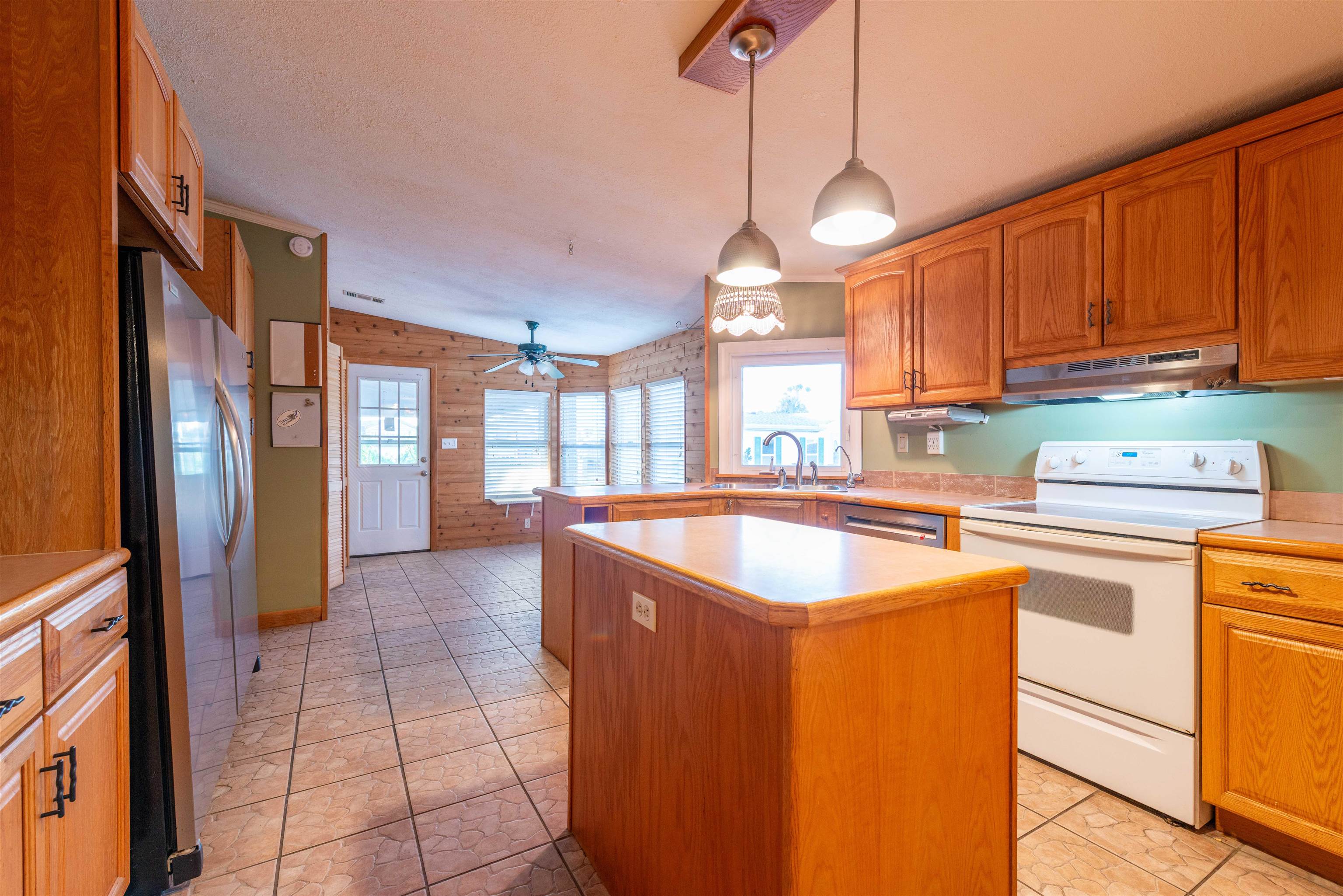 Image 10 of 35 For 299 Pizarro Rd