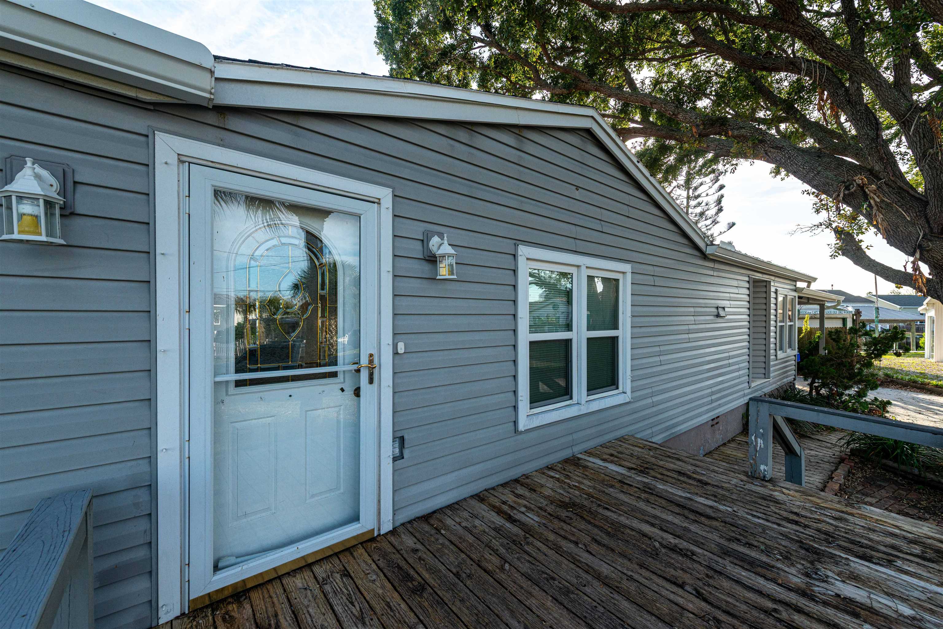 Image 22 of 35 For 299 Pizarro Rd