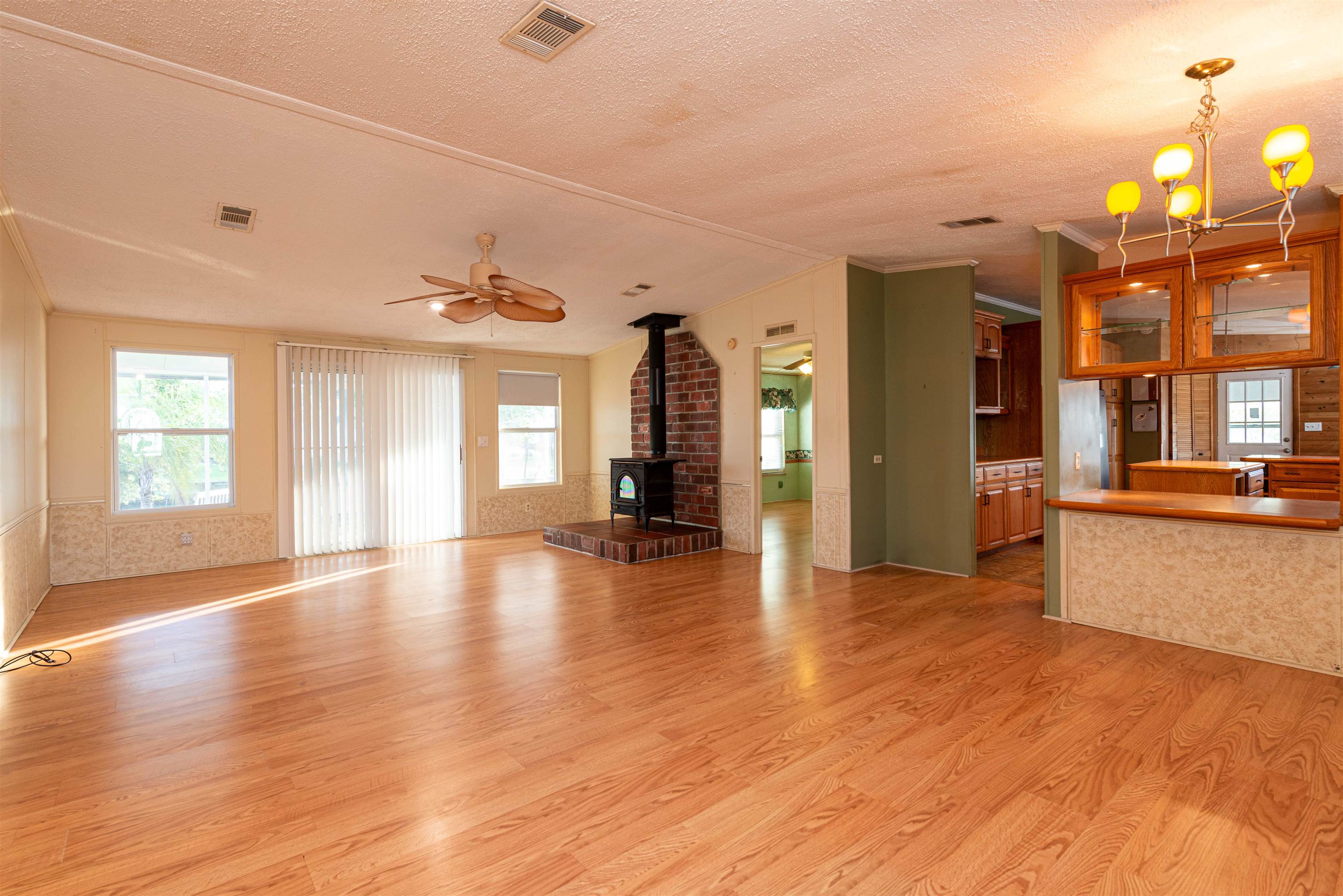 Image 6 of 35 For 299 Pizarro Rd