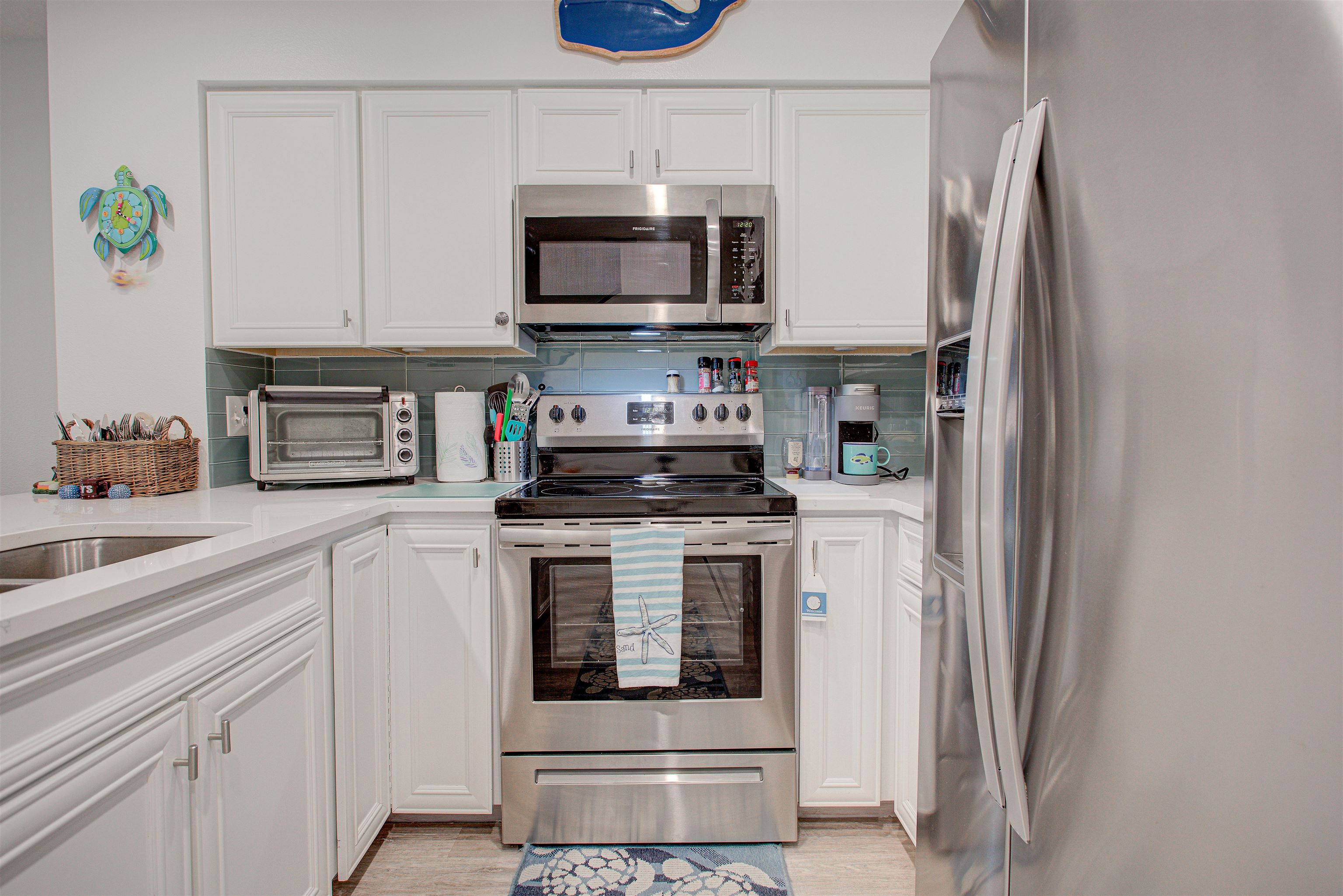 Image 11 of 54 For 69 Village Las Palmas Cir