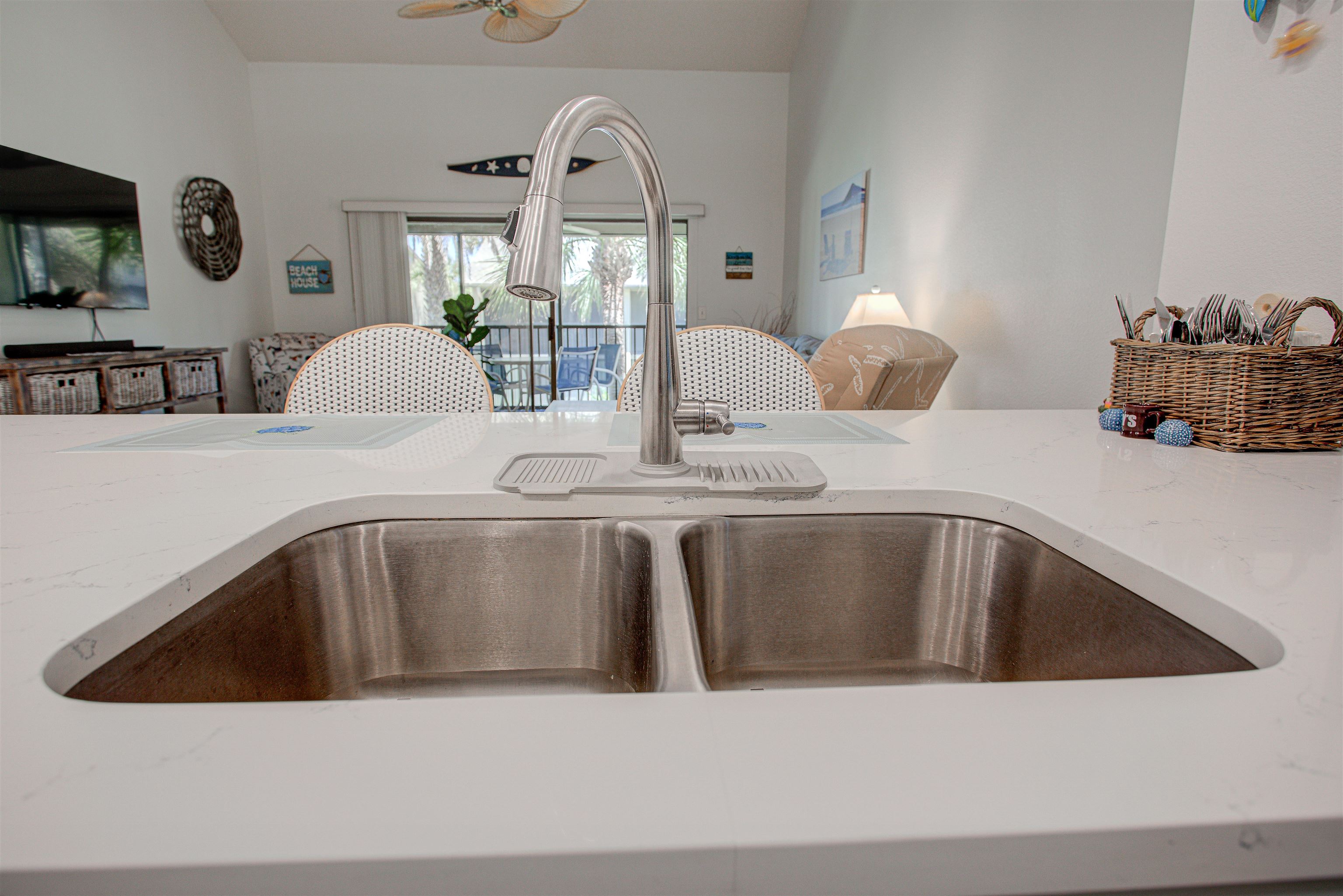 Image 12 of 54 For 69 Village Las Palmas Cir