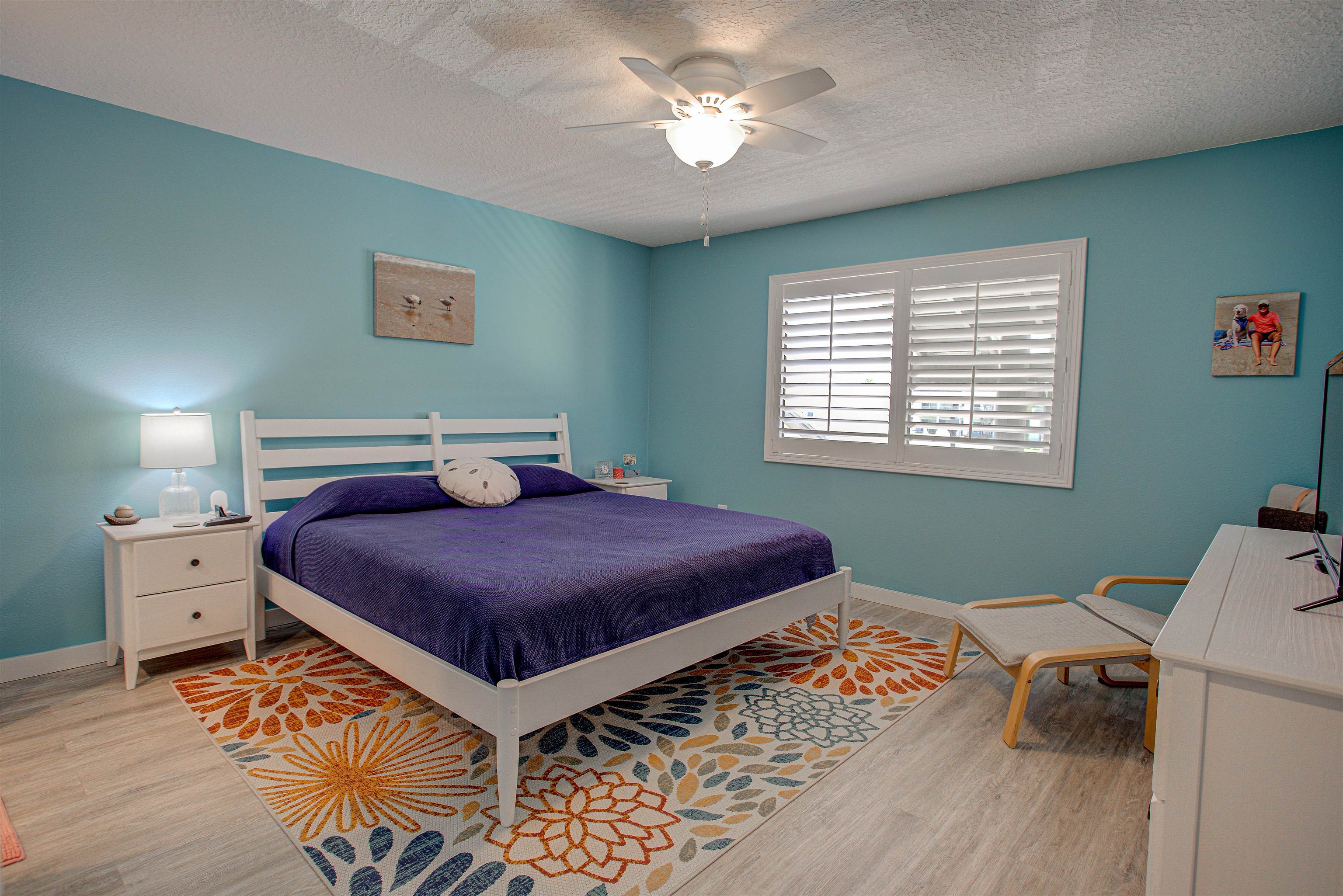 Image 16 of 54 For 69 Village Las Palmas Cir