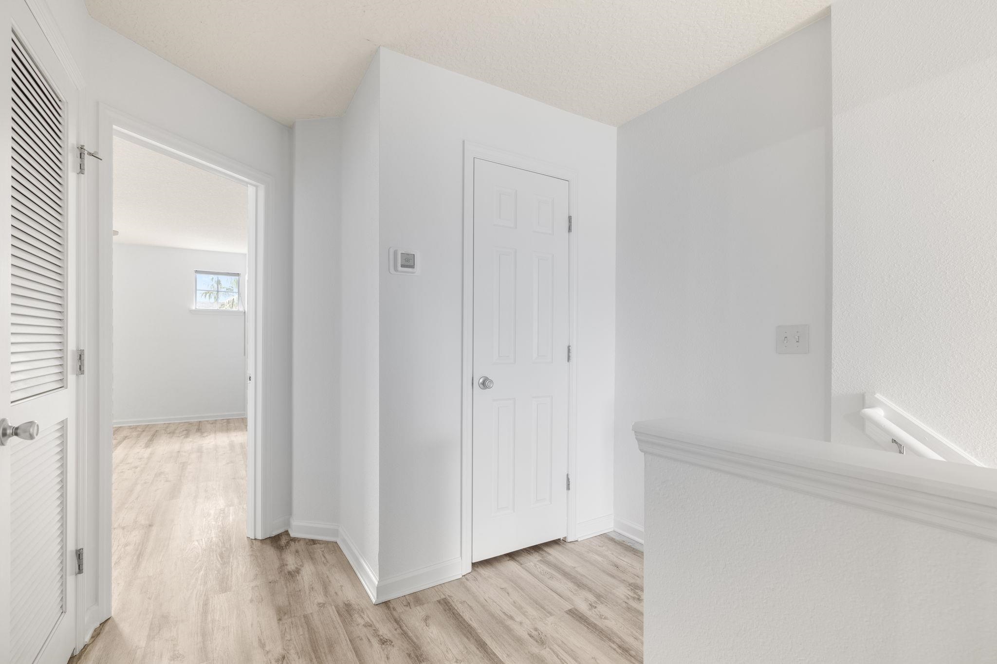 Image 10 of 23 For 128 Islander Cir