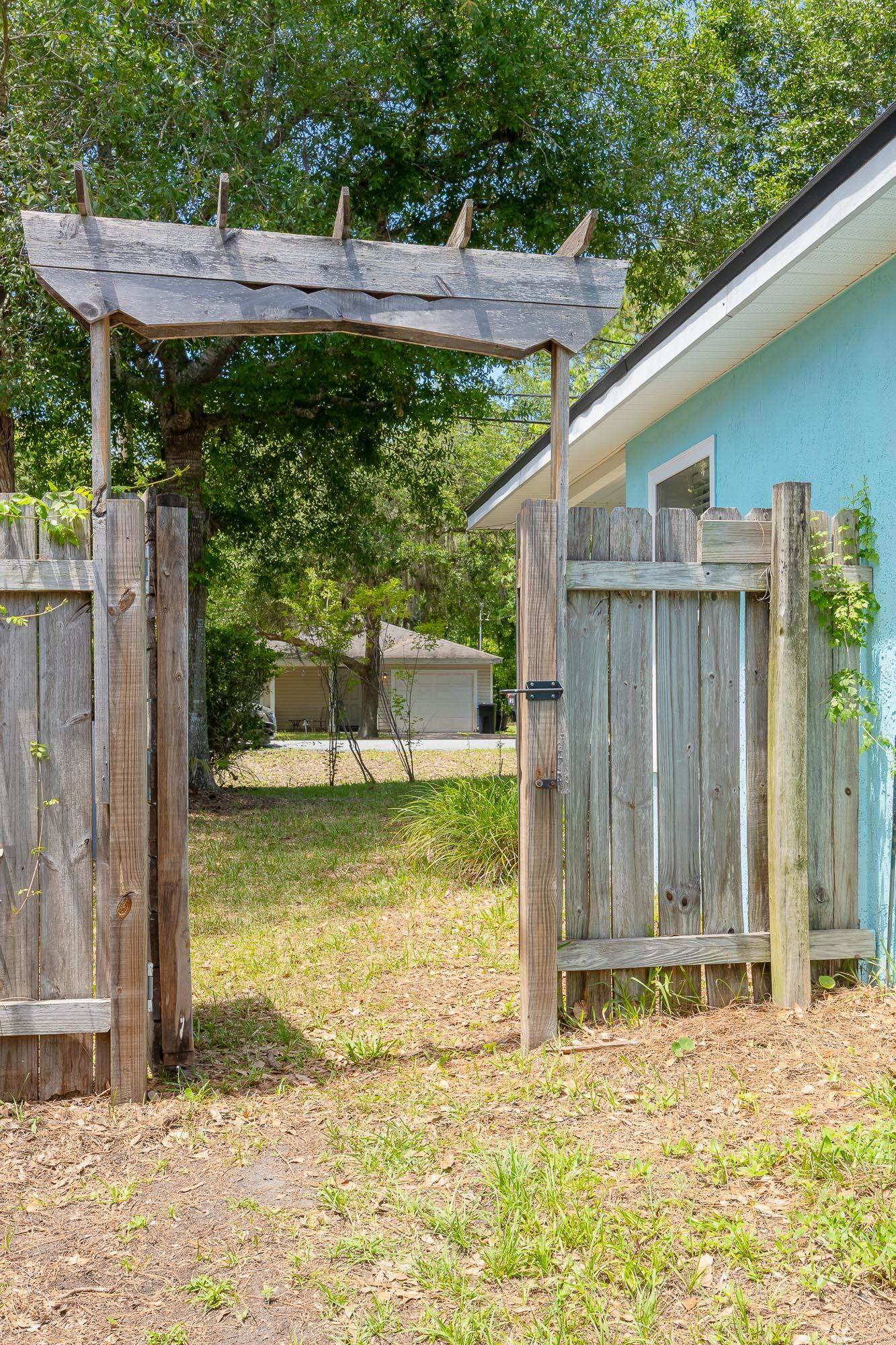 Image 33 of 36 For 1160 Volusia St N