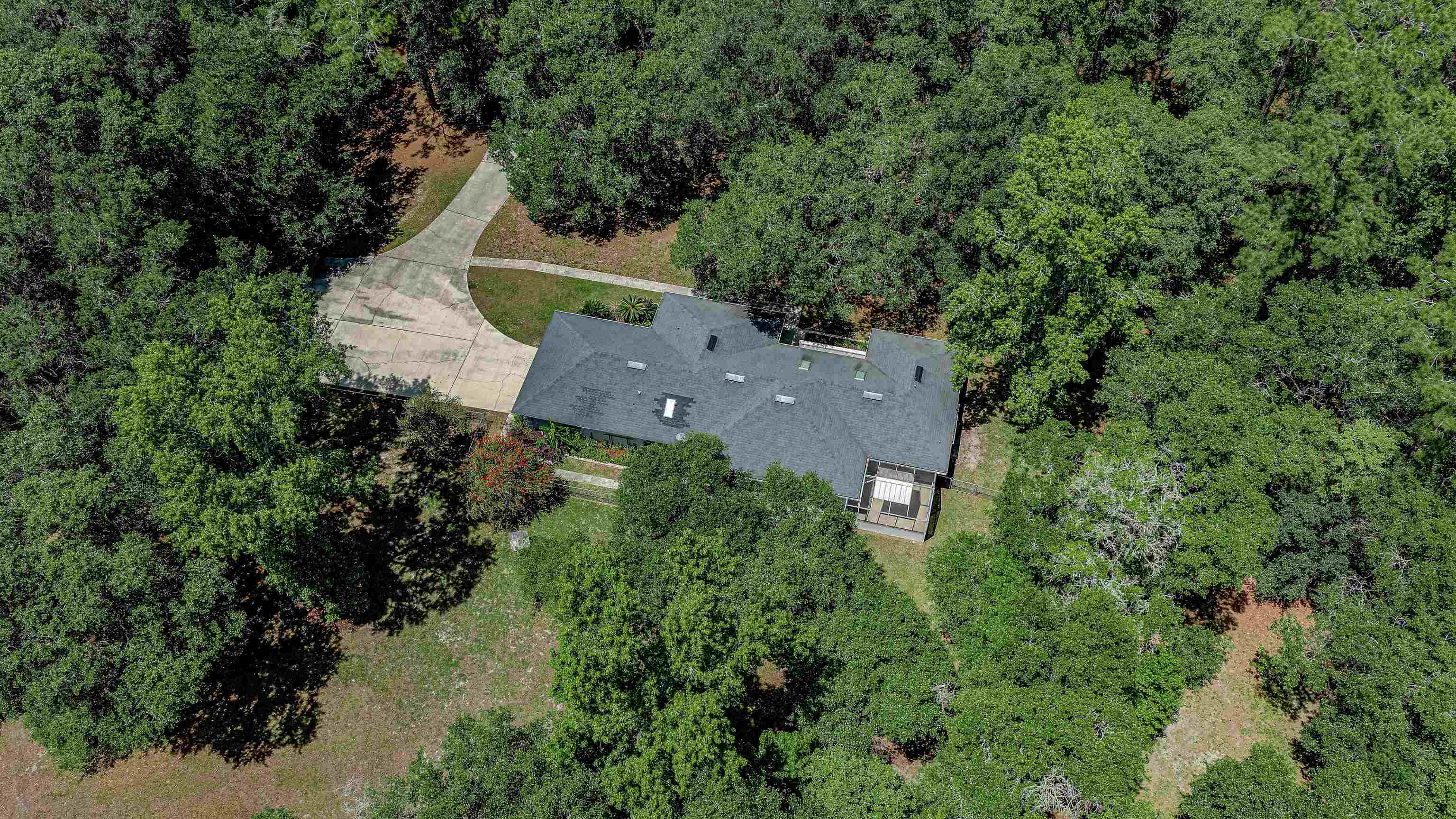 Image 8 of 39 For 5525 Saint Ambrose Church Rd