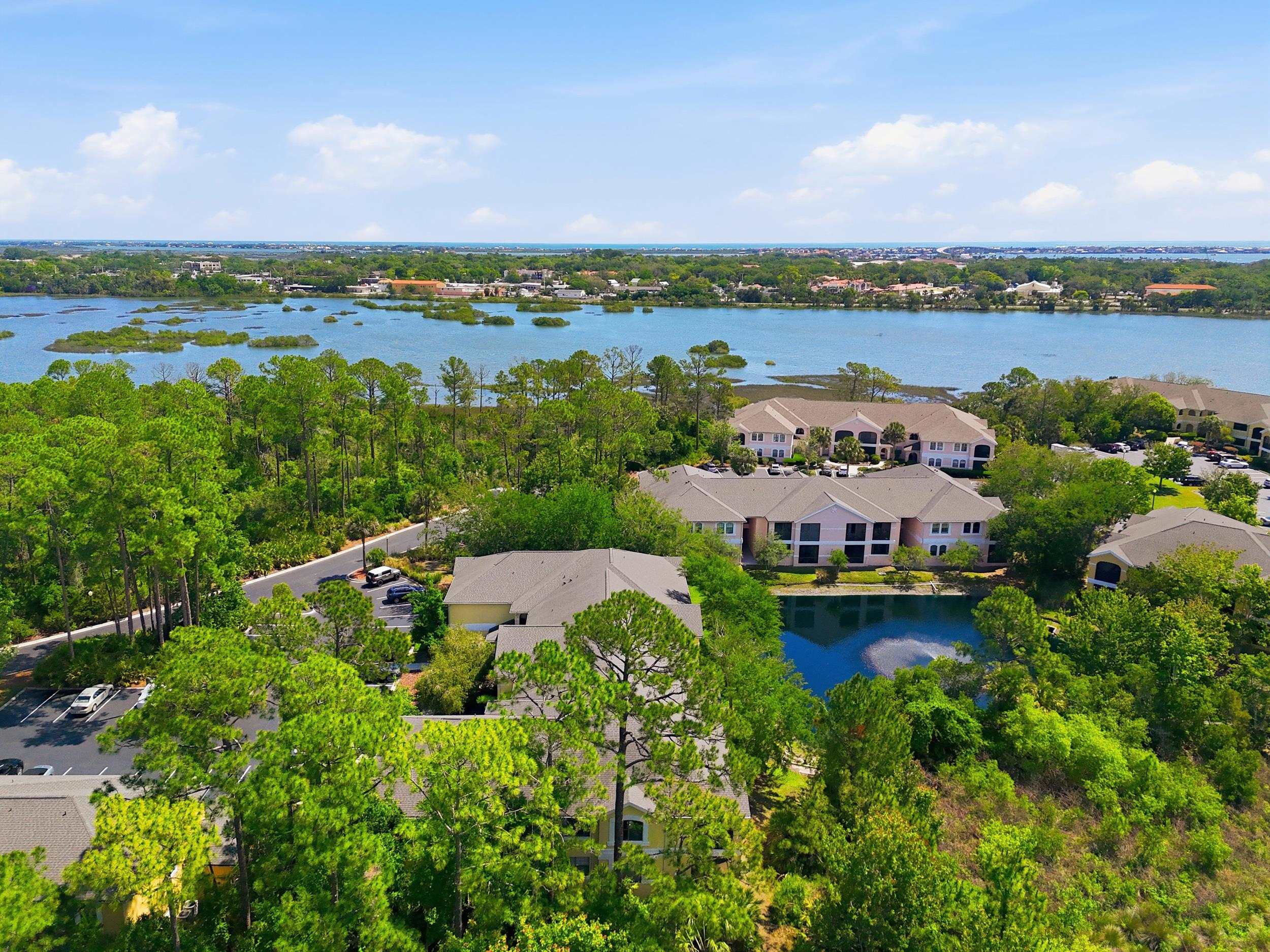 Image 38 of 93 For 1529 Vista Cove Rd