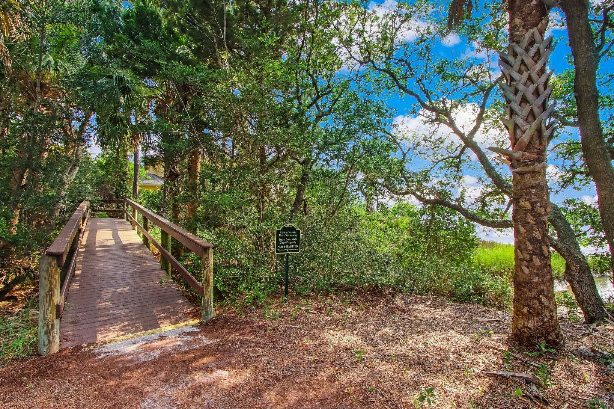 Image 73 of 93 For 1529 Vista Cove Rd