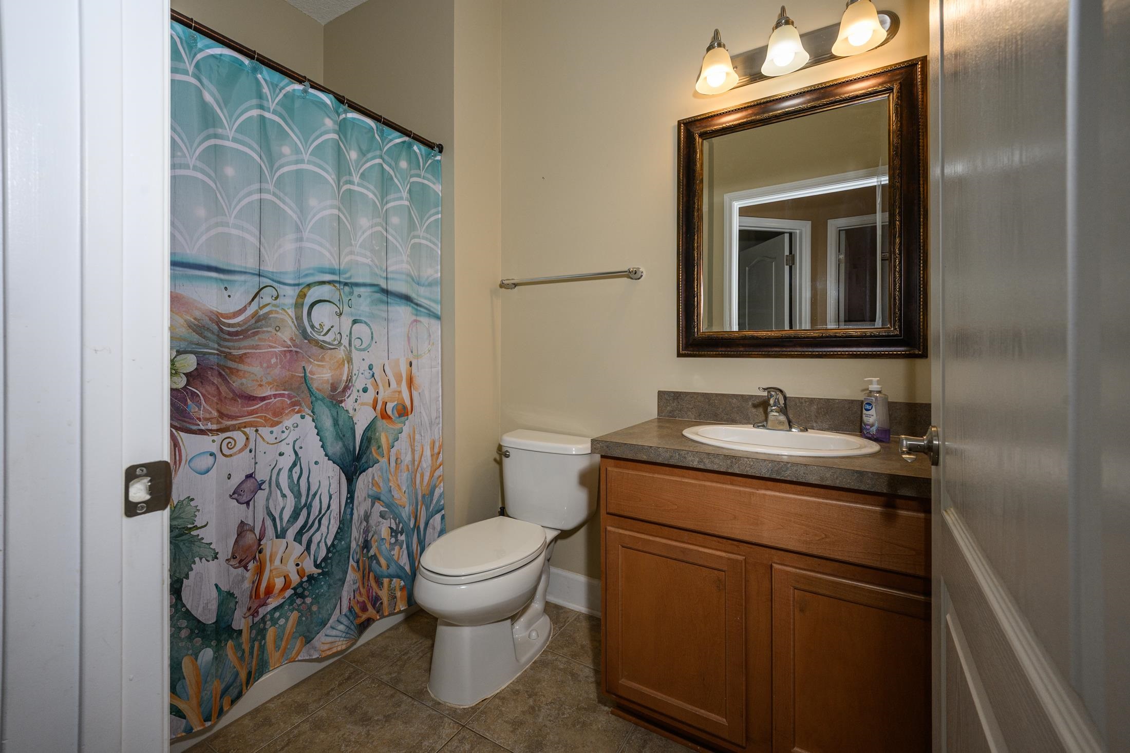 Image 32 of 63 For 221 Clear Creek Ct