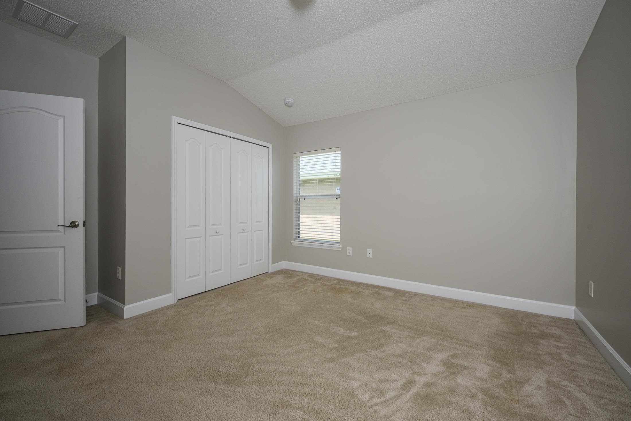 Image 35 of 63 For 221 Clear Creek Ct