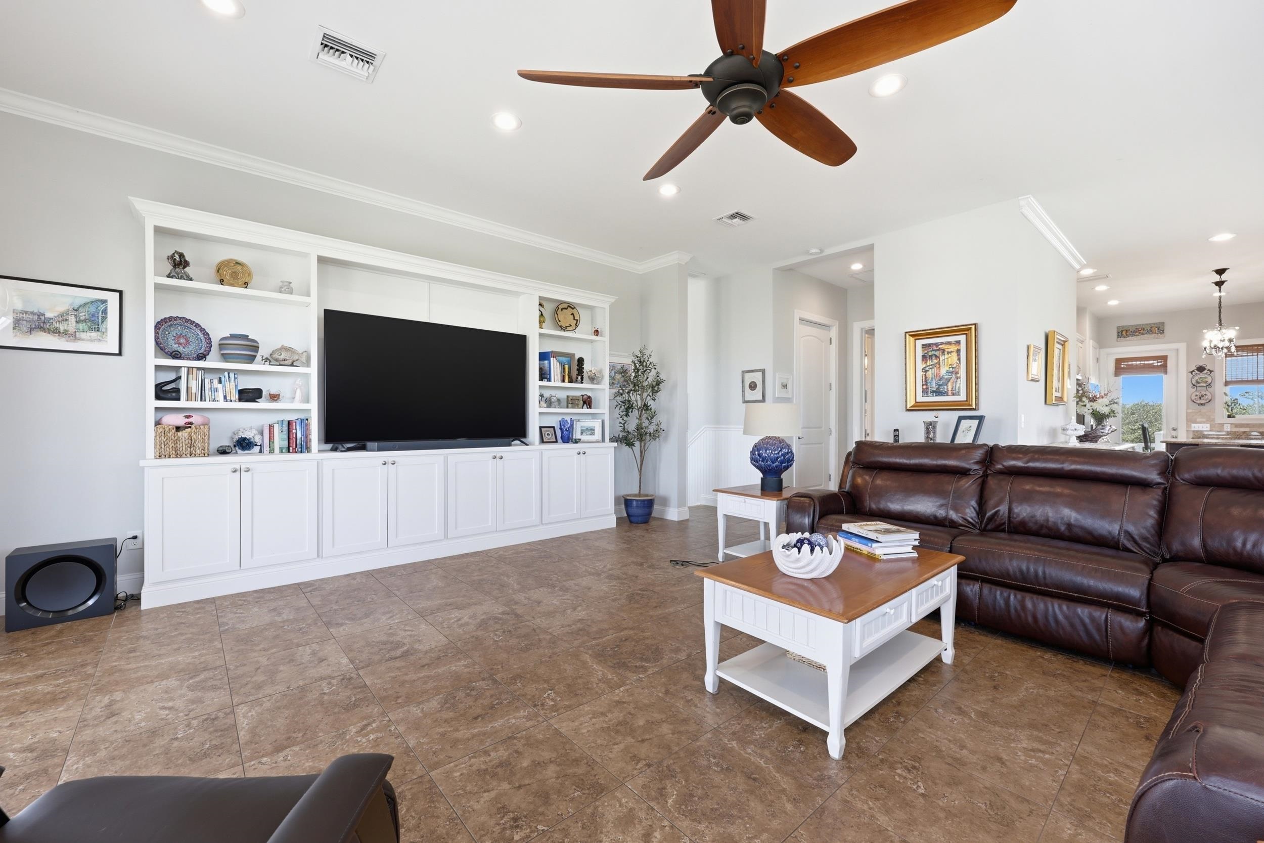 Image 12 of 60 For 213 Hidden Dune Ct
