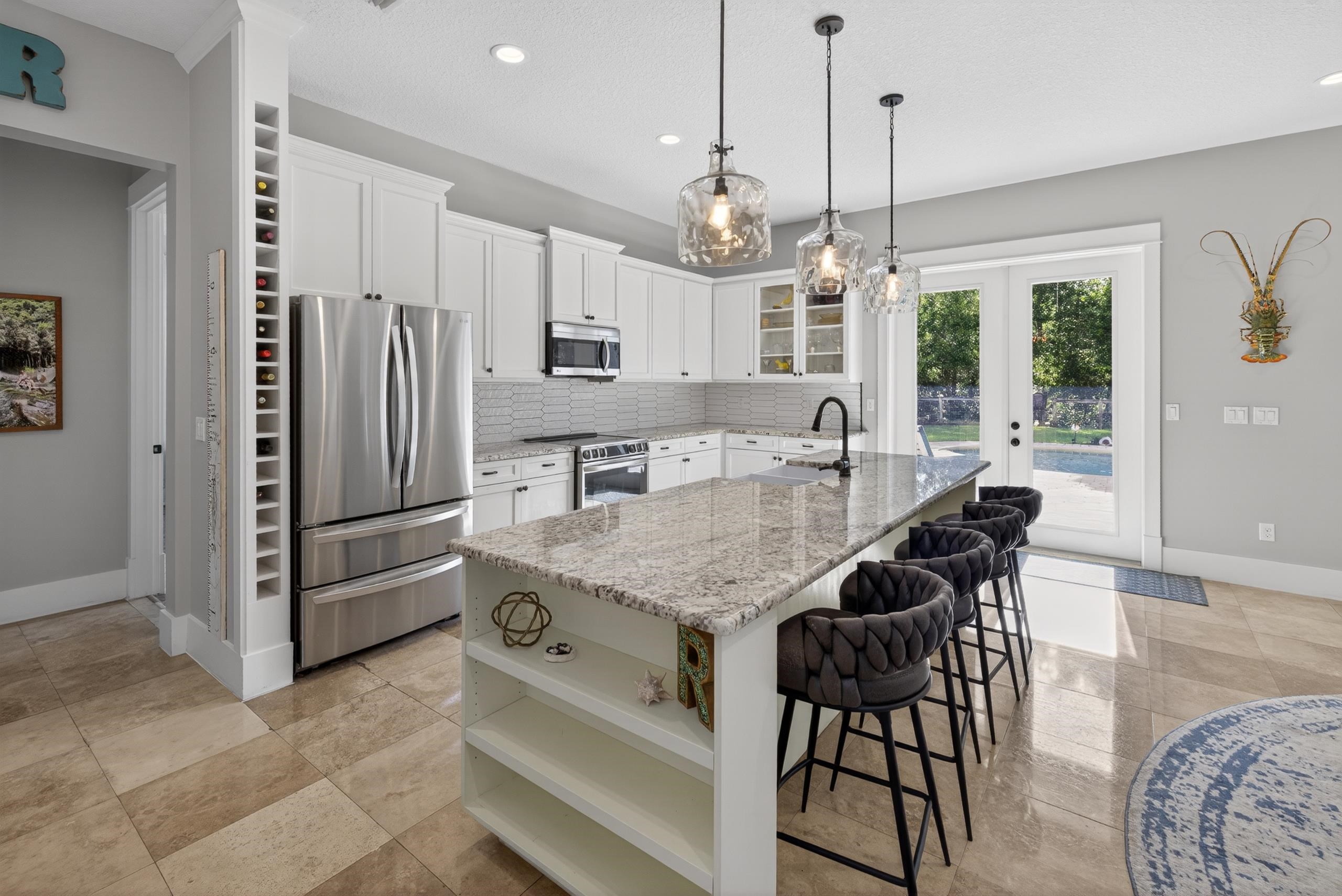 Image 26 of 77 For 3532 Carolwood Ln