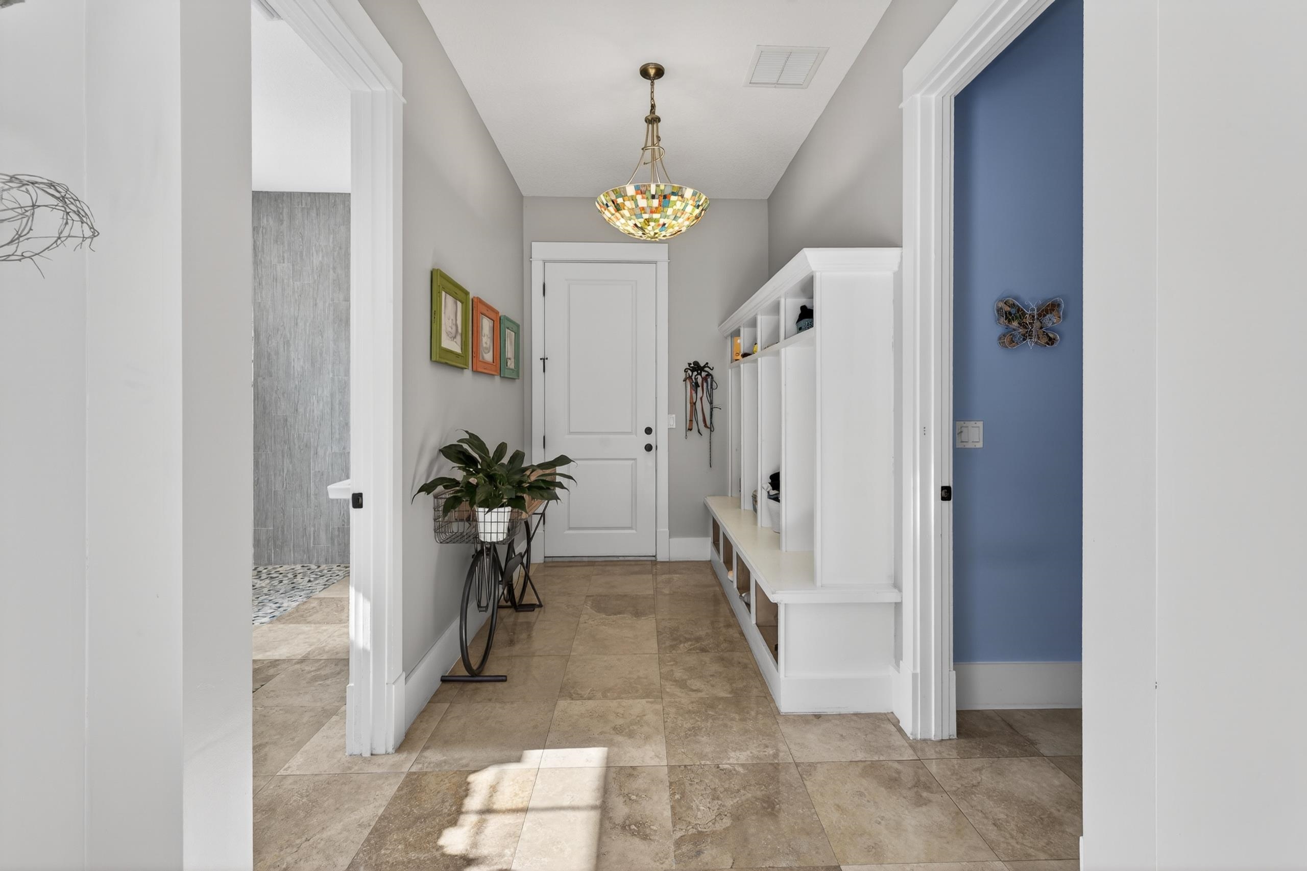 Image 34 of 77 For 3532 Carolwood Ln