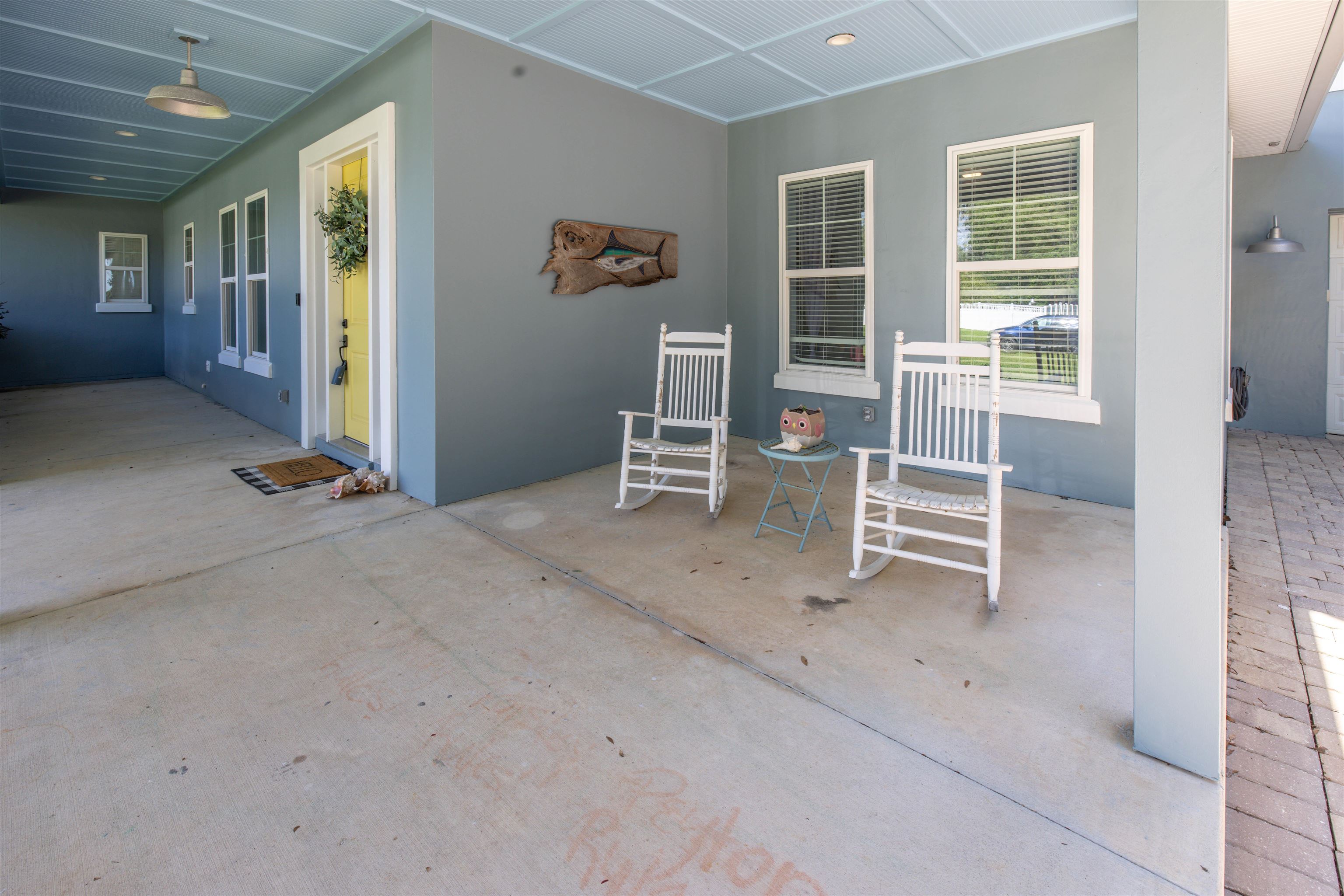 Image 5 of 77 For 3532 Carolwood Ln