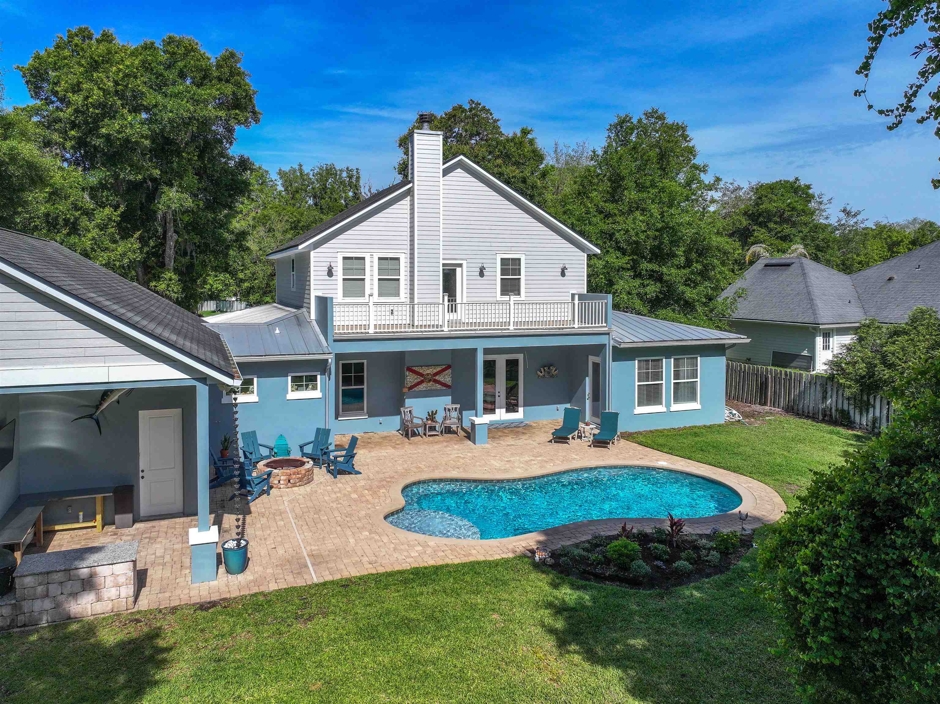 Image 62 of 77 For 3532 Carolwood Ln