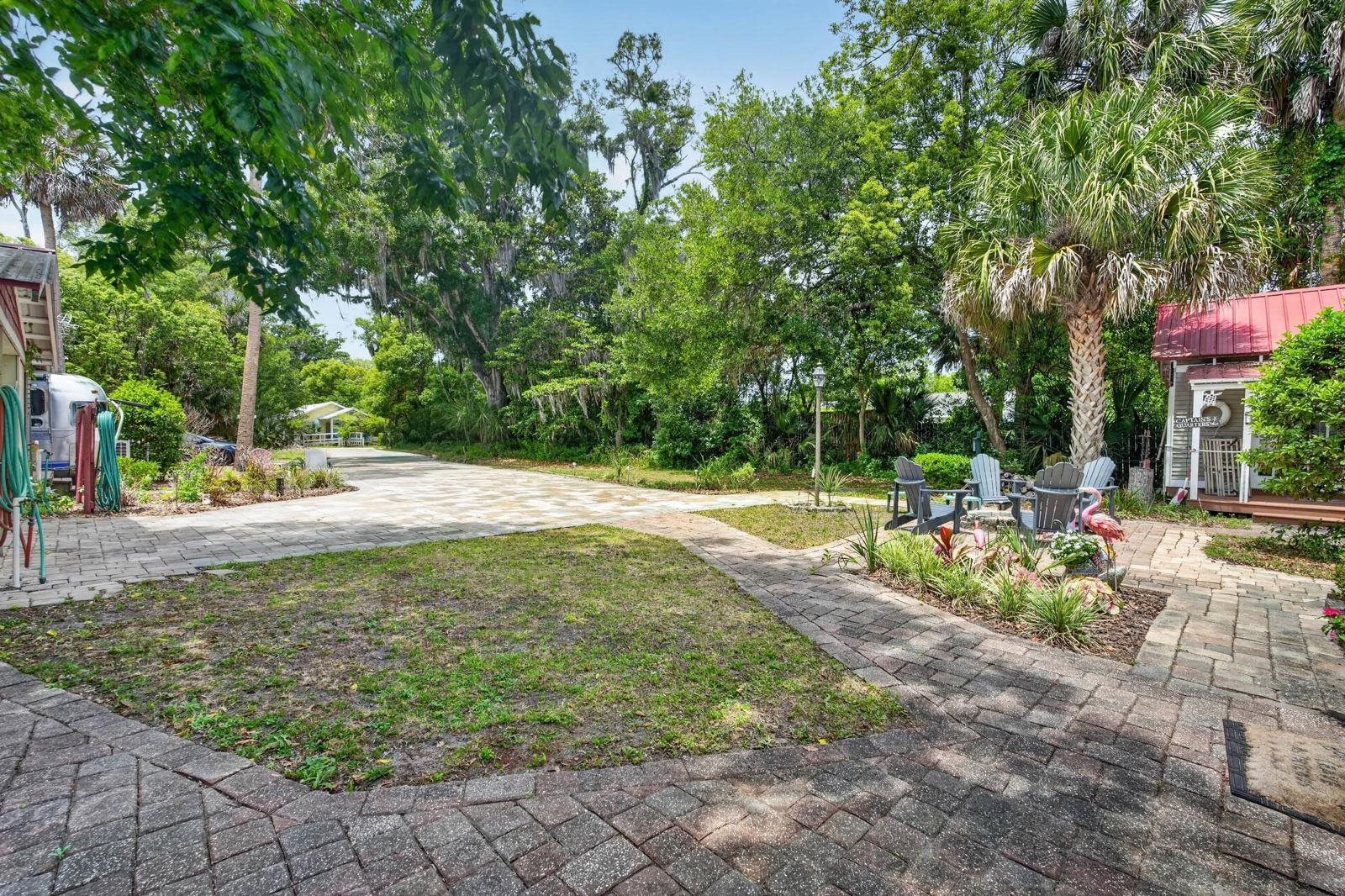 Image 42 of 91 For 1551 Masters Drive