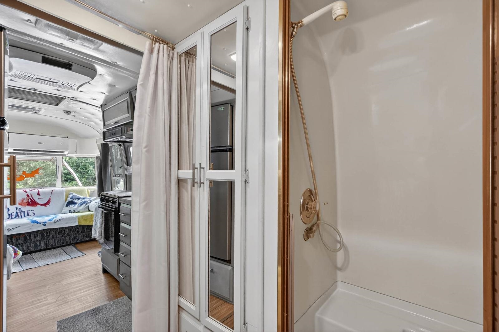 Image 73 of 91 For 1551 Masters Drive
