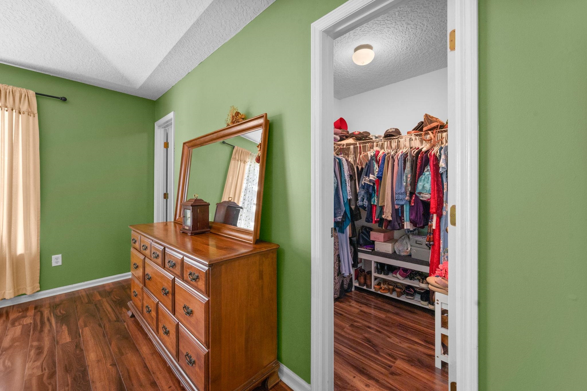 Image 18 of 55 For 1599 Timber Trace Dr